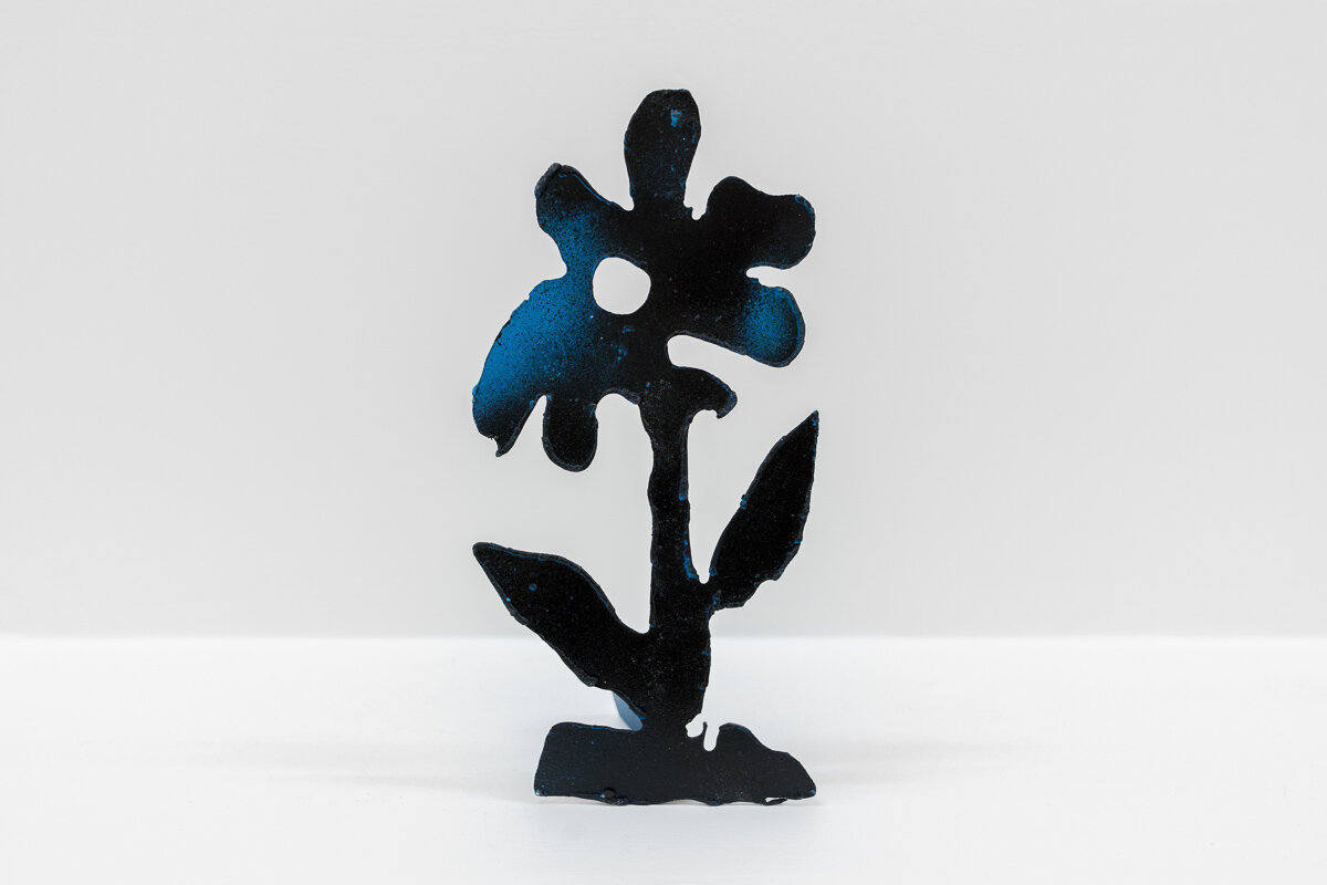 ProjetPangee_MargotKlingender_Mini-Fleurs series_8.5x4x3inches_2019.jpg