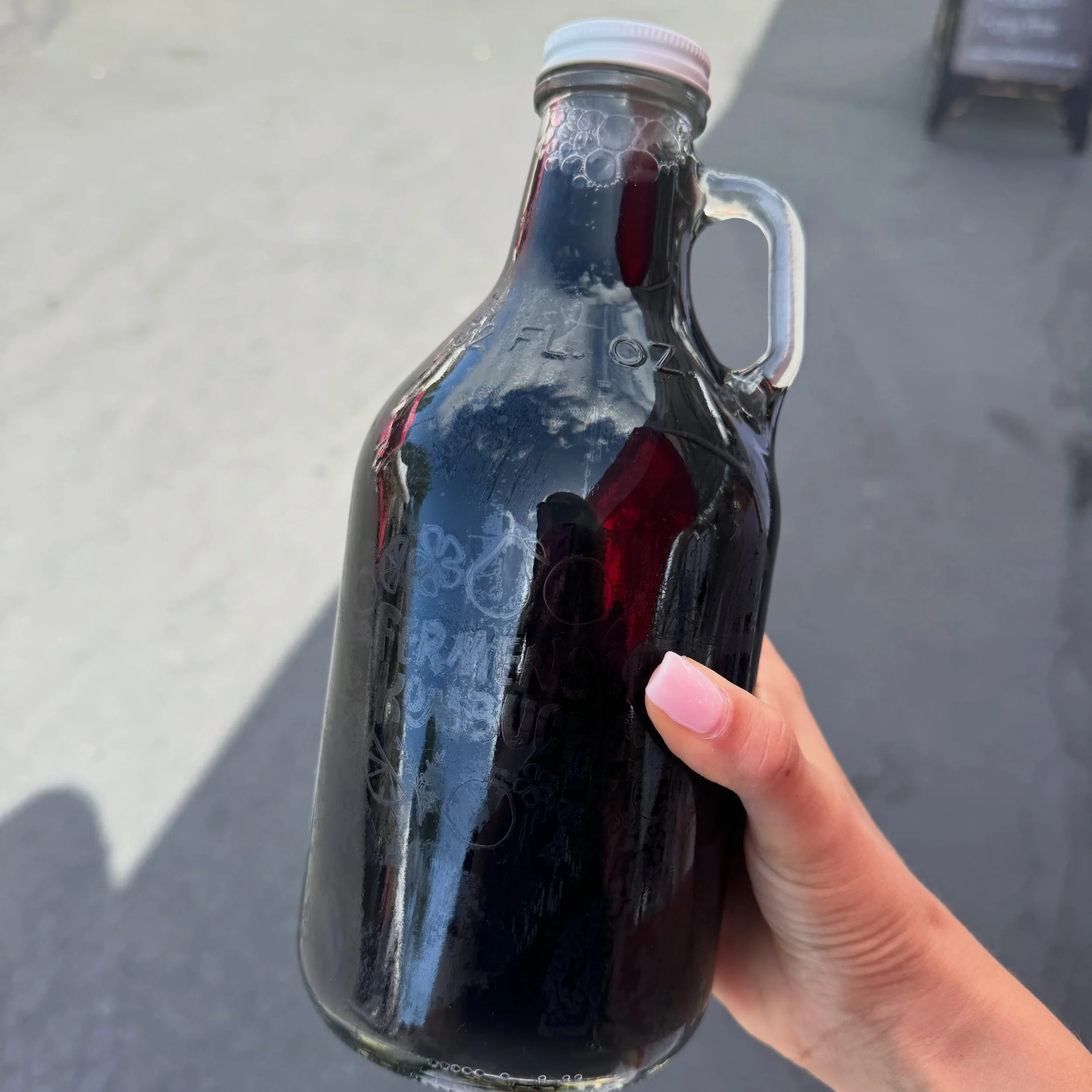 Ready for spooky nights with witches brew! Get yours today at our Orange &amp; Torrance farmers market 🔮🎃