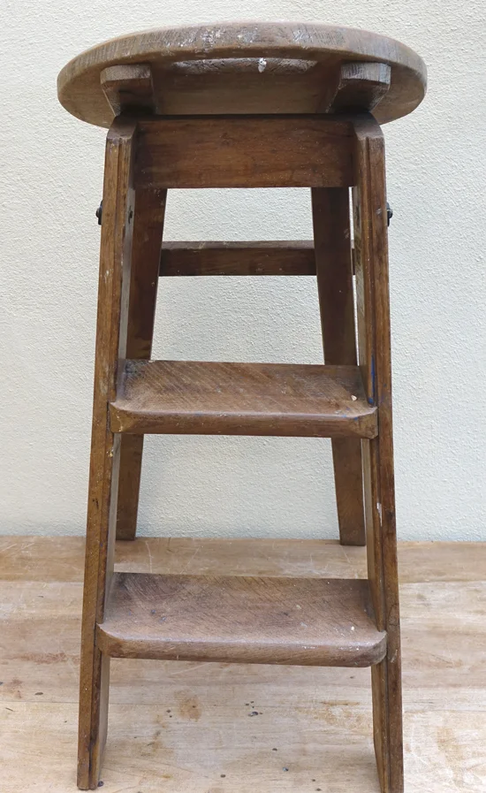 Small Round Step Ladder £7.50