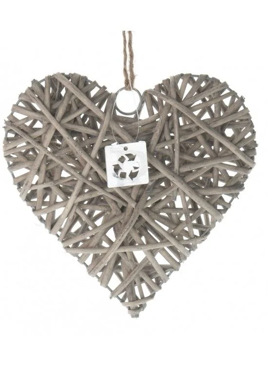 Large Wicker Hearts (X3) 25cm £3