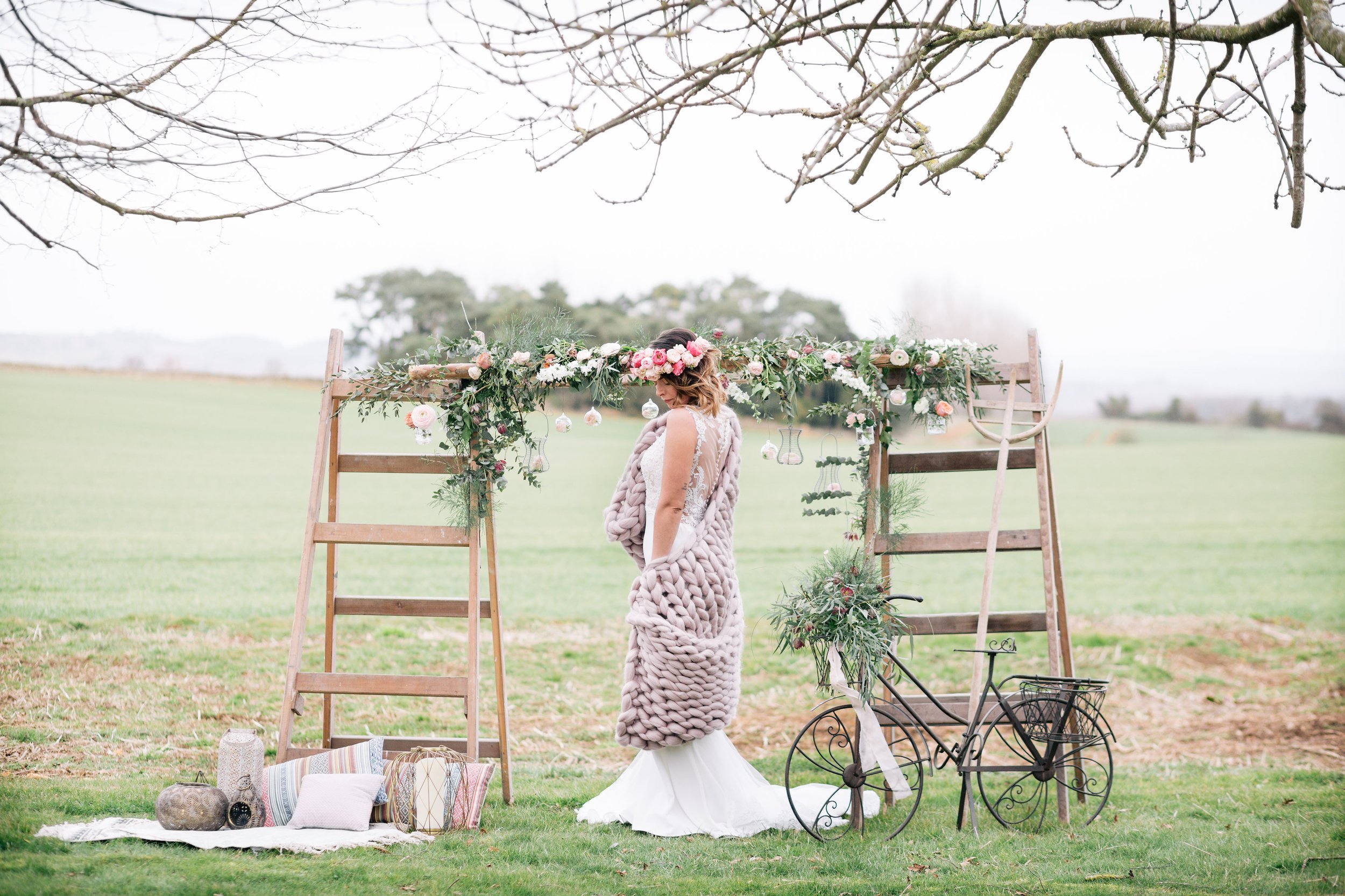 Lapstone Barn spring floral arch backdrop