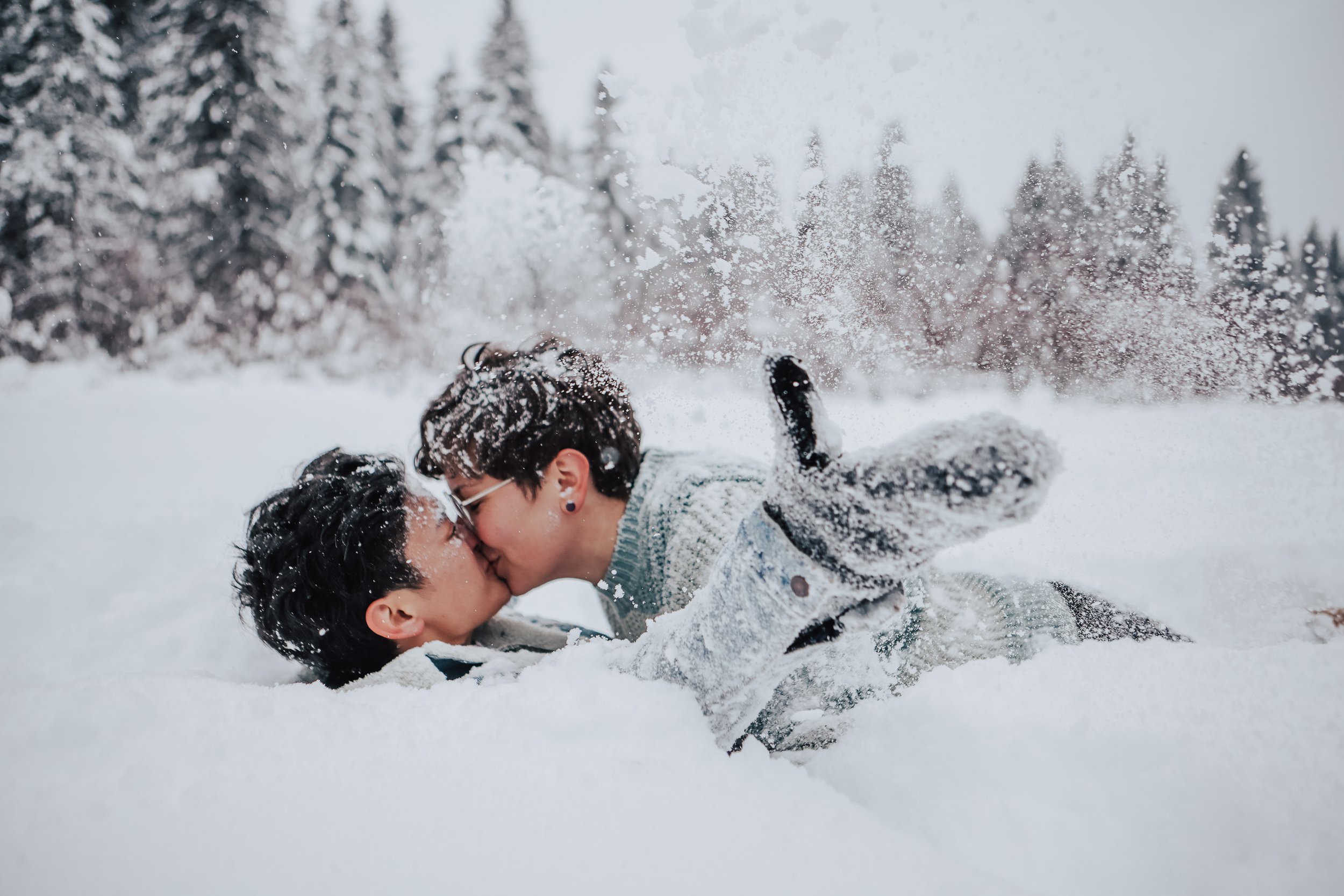 Snowy engagement session 