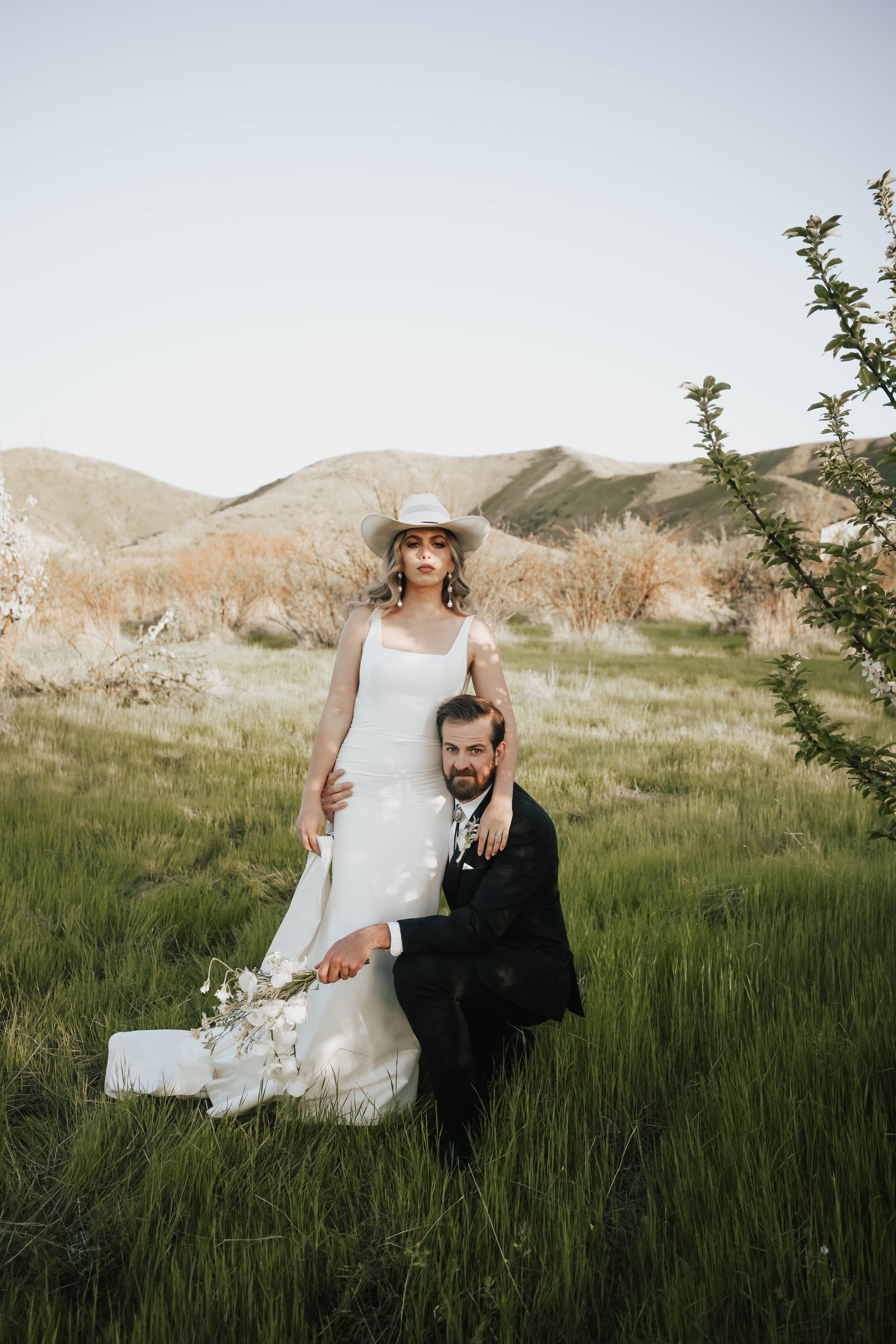 Idaho Bride and Groom in Field (Copy)