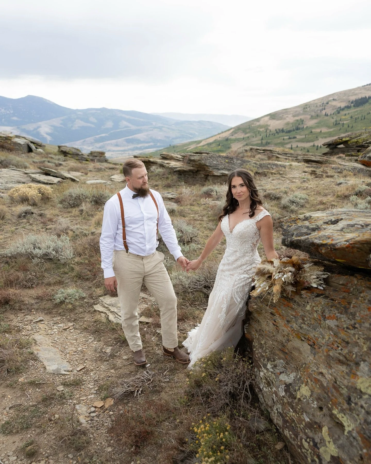 Previews just delivered! ✨

What fun to celebrate Rachel + Simon&rsquo;s glorious wedding and explore their beautiful part of the world!! 🤍💍

Couple | @madesonrachel + @simontoner22 
Photographer | @amyisacsonphoto 
Gown | @margenesbridal 
Shoes | 