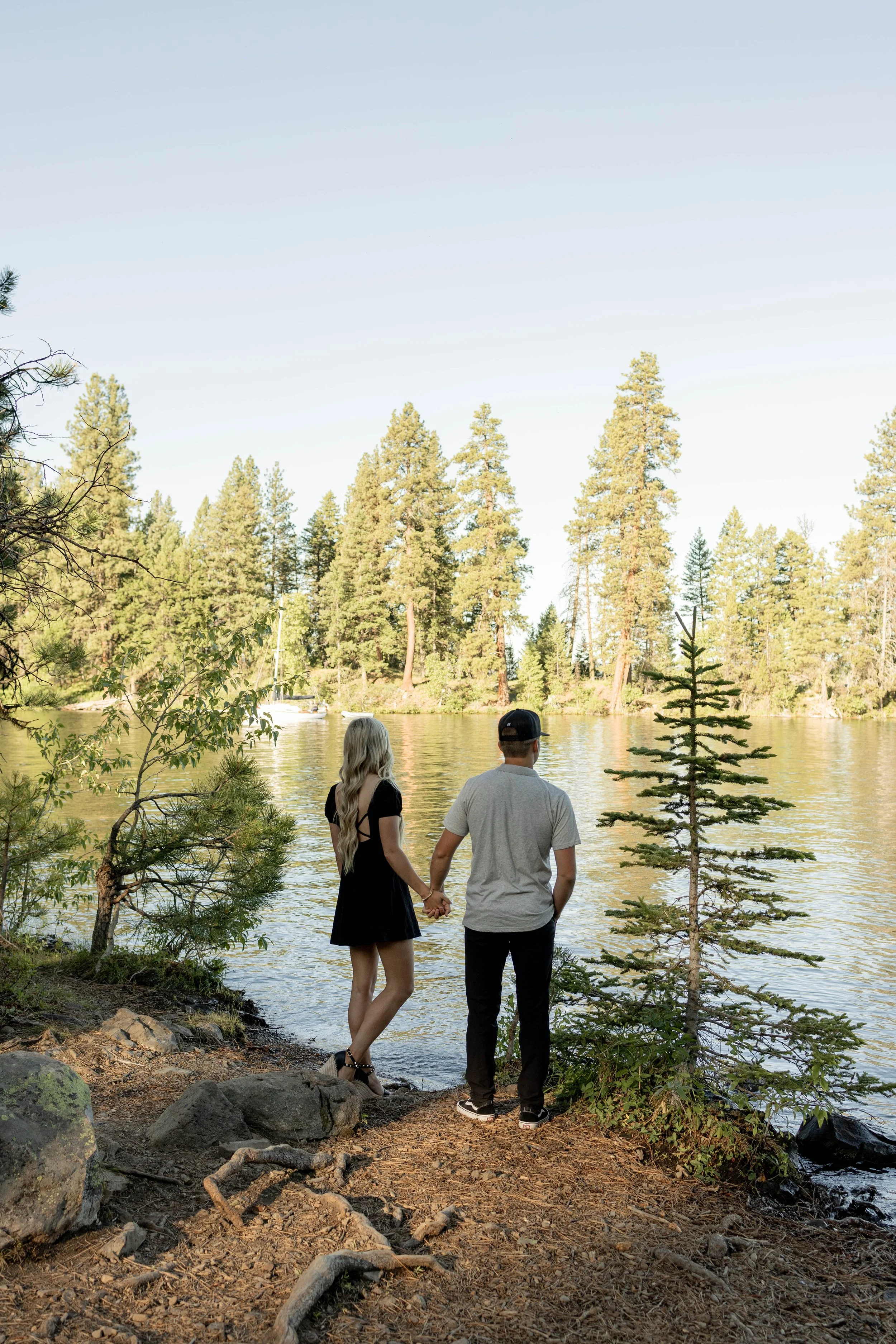 Engagement-lakeside.jpg