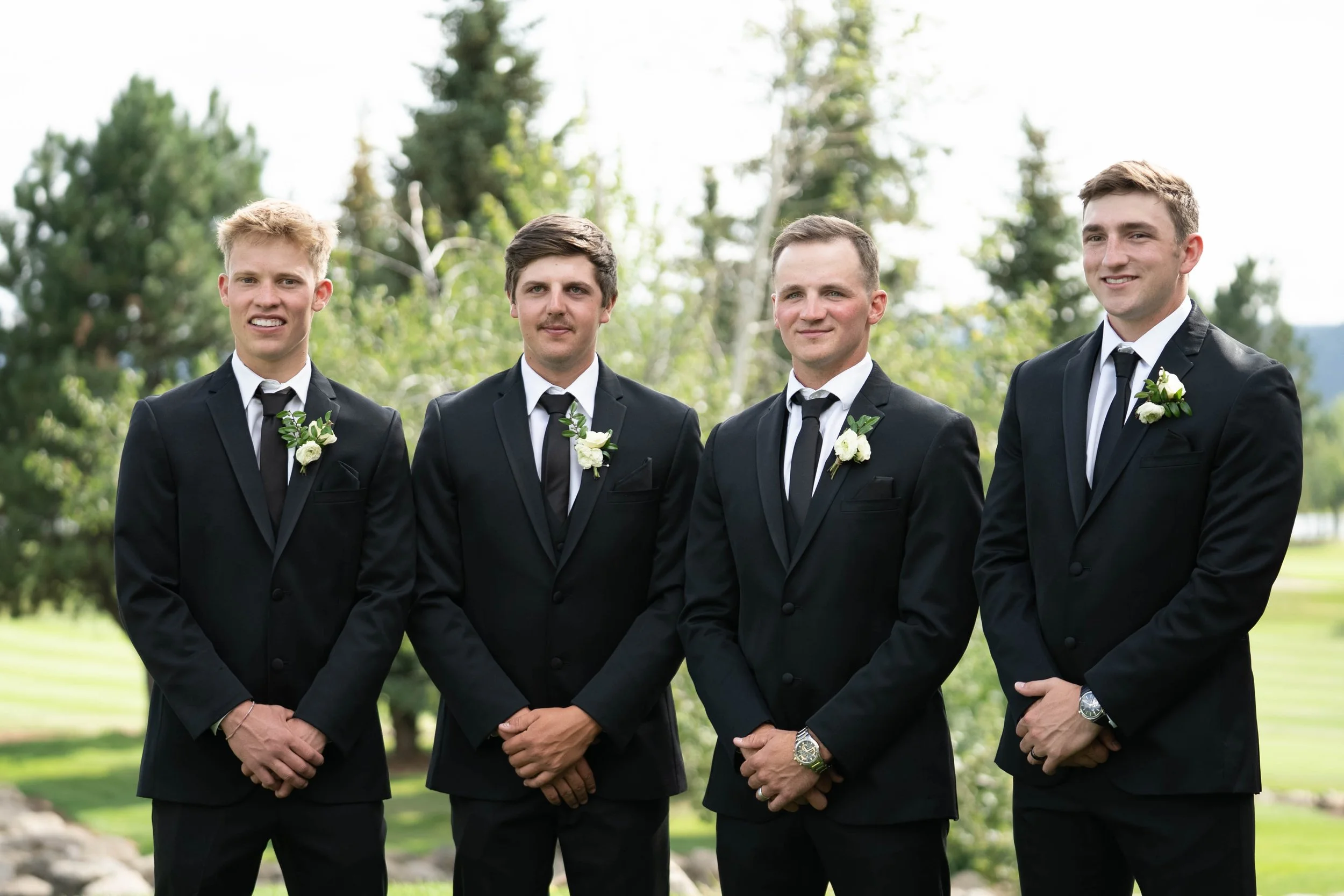 Groomsmen-Whitetail-Club.jpg