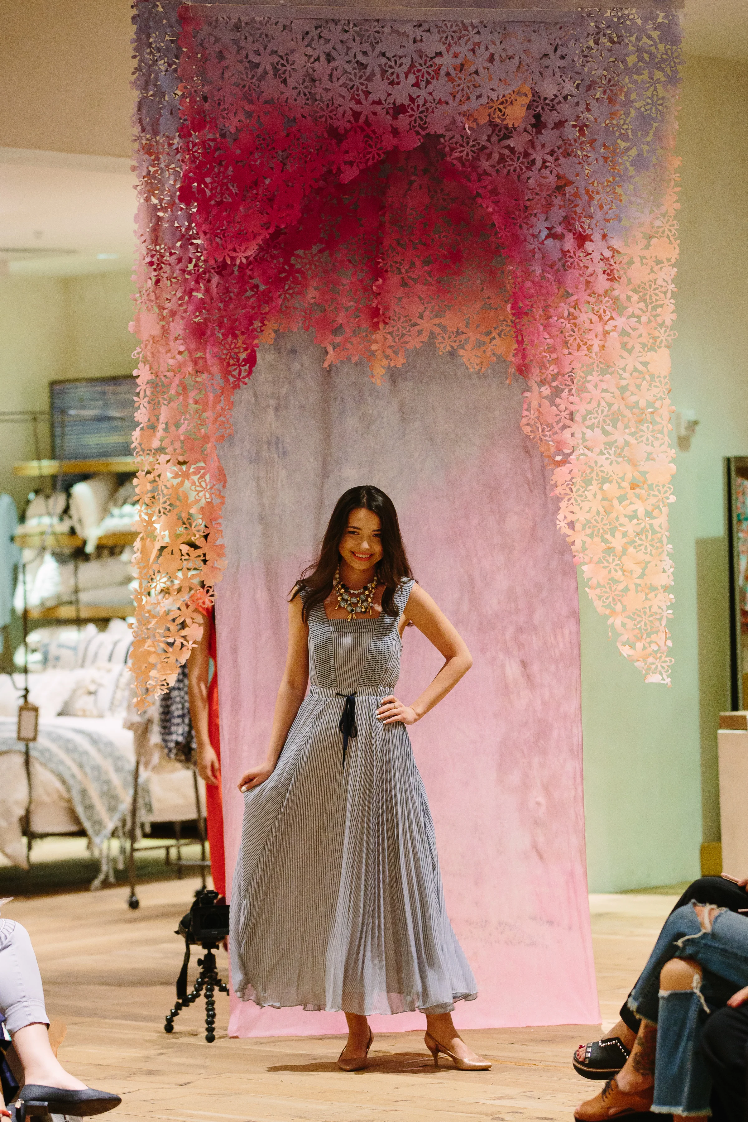 092_Anthropologie-fashion-show_20180308.jpg