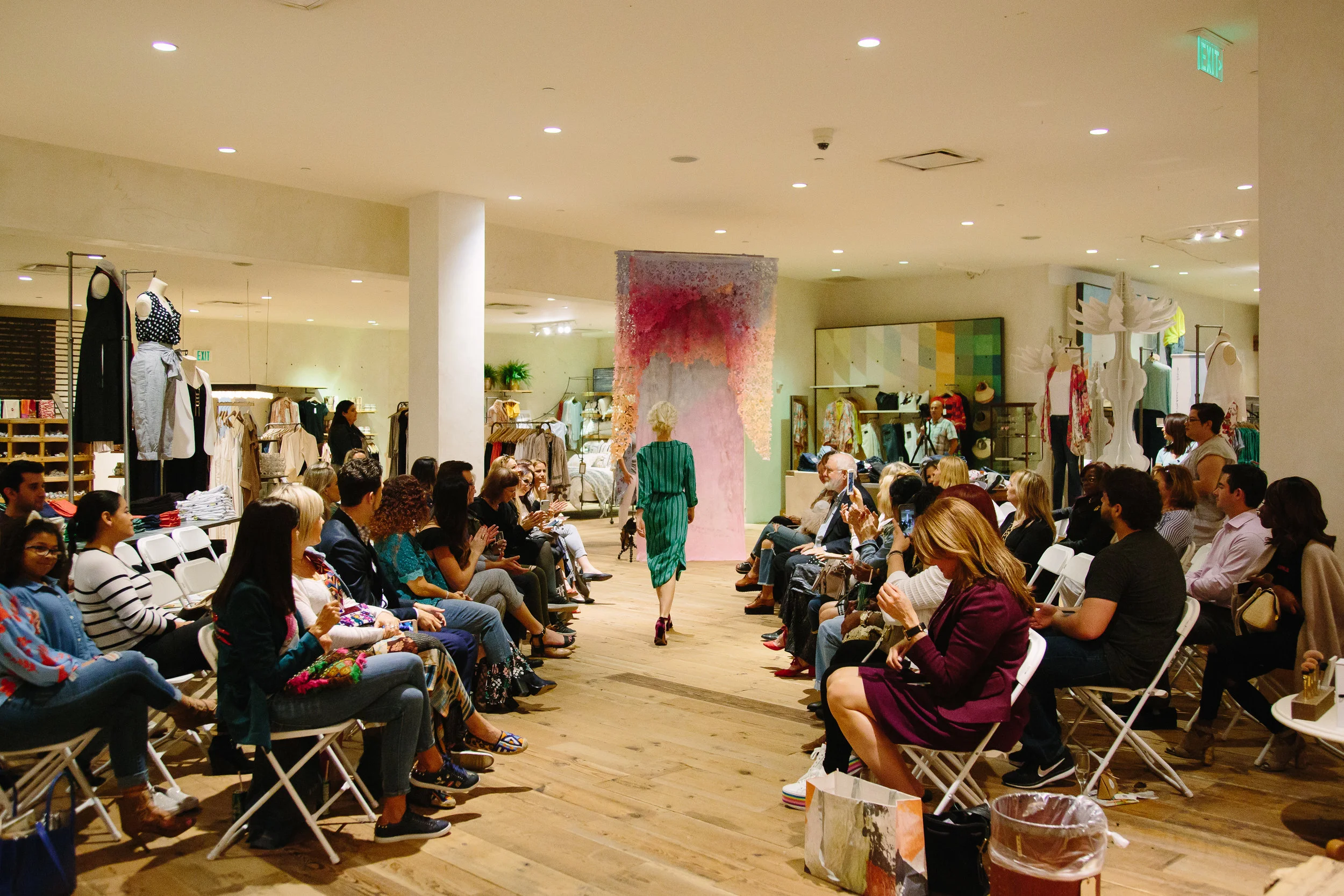 100_Anthropologie-fashion-show_20180308.jpg