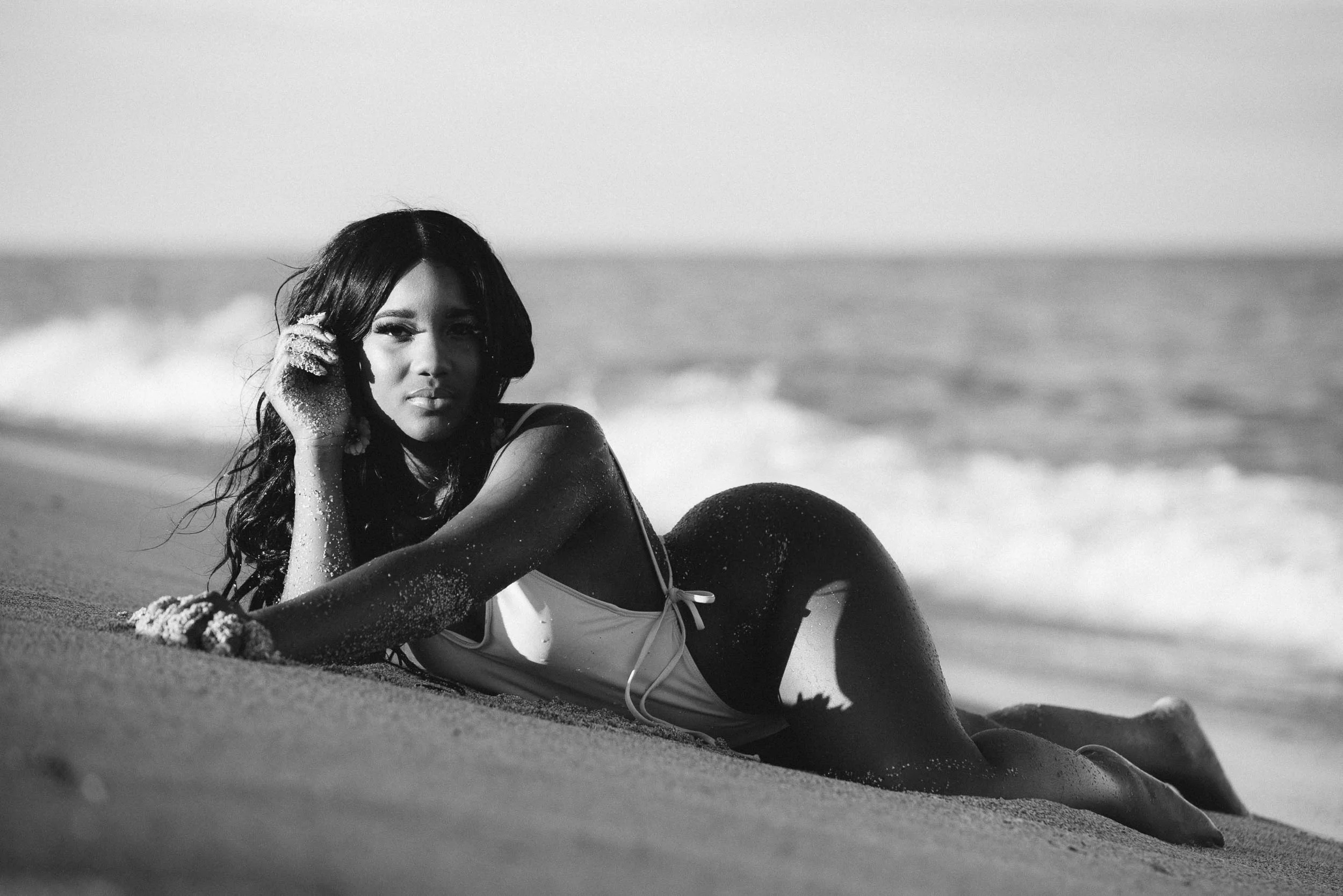 Stellancy-stella-hernandez-beach-9.jpg