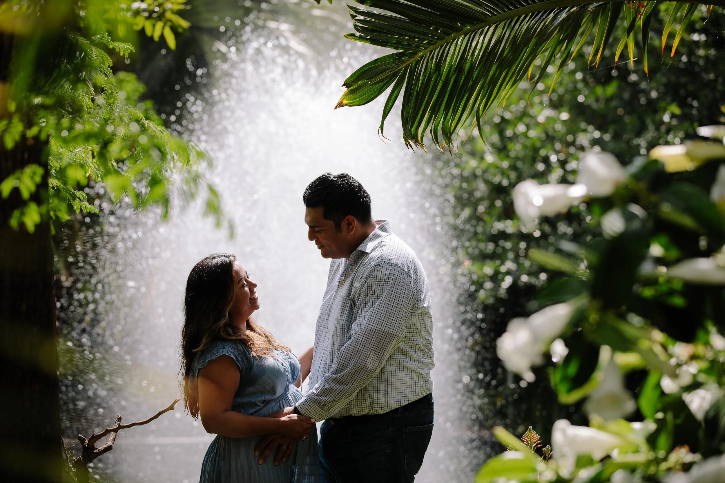 miami-beach-botanical-pregnancy-portraits-stellancy_31.jpg