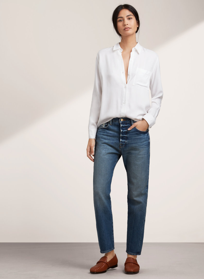 Frame LE ORIGINAL JEAN I am in love with Frame denim! If you've read any of my posts about them before then you know how soft their denim is and how amazing the fit is! From their skinnies that never sag to their boyfriend jeans that still manage to make you look good, I have officially hopped aboard this new cult denim favourite from LA. 