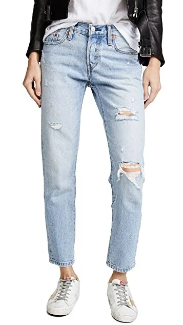 levis tapered.jpg
