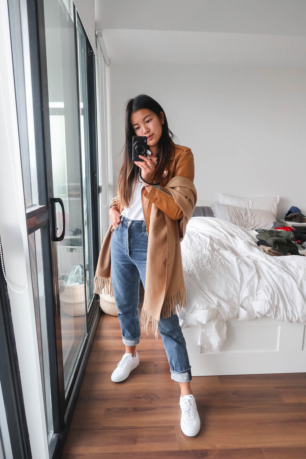 How To Style Horseshoe Jeans For Fall 🍂👖[Outfit Idea From