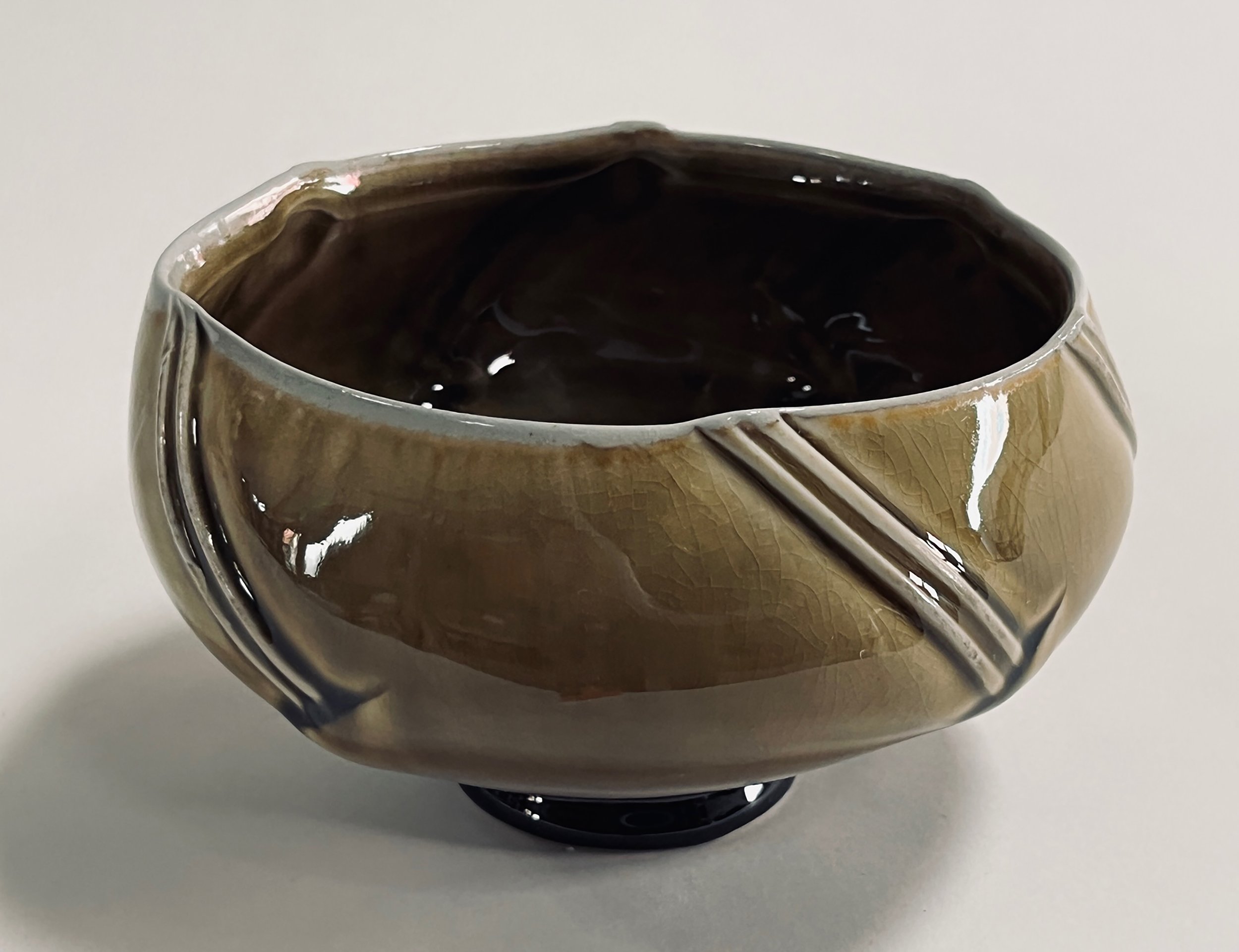 Amber bowl 