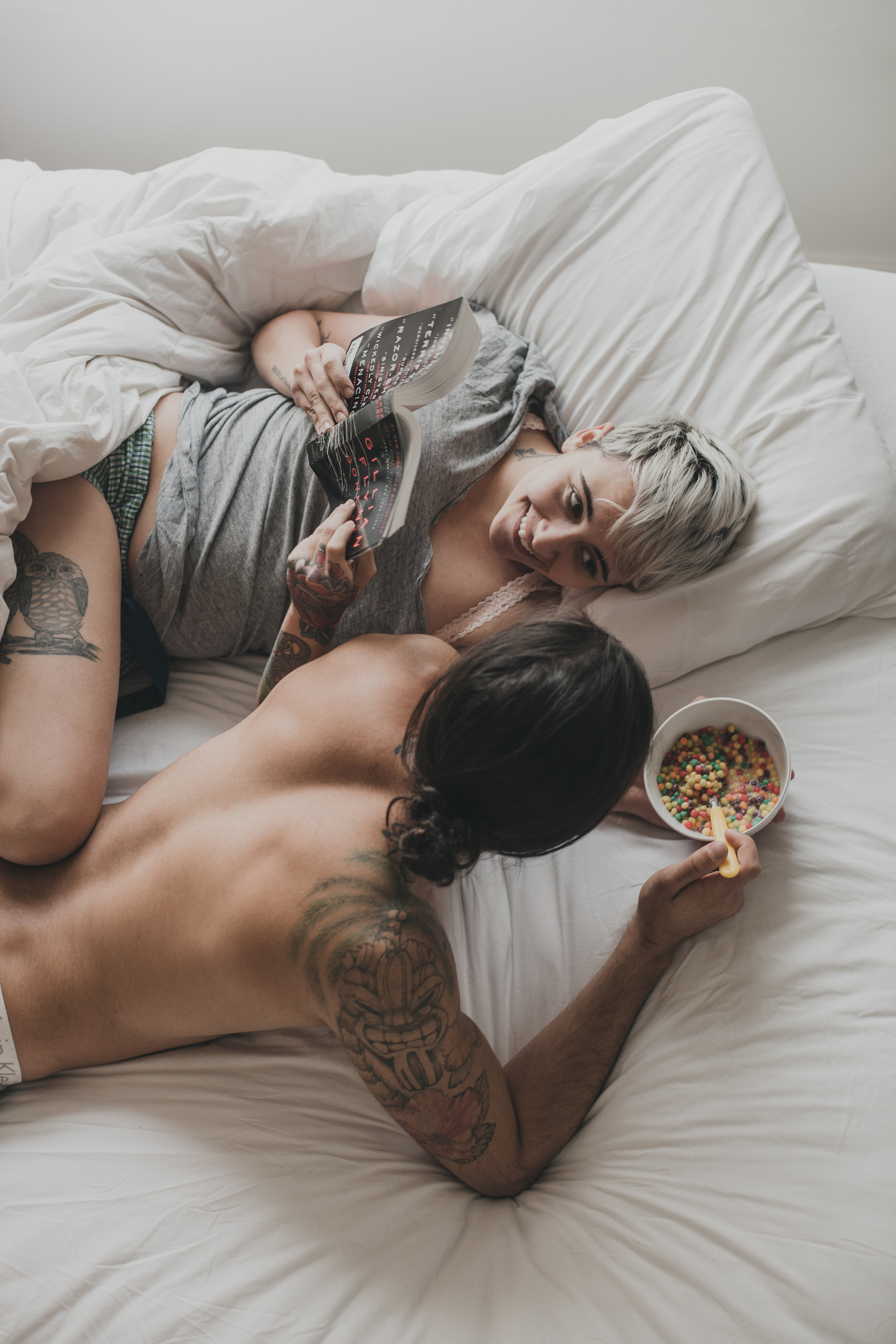 © duston-todd-lifestyle-couple-intimate-reading-cereal.jpg