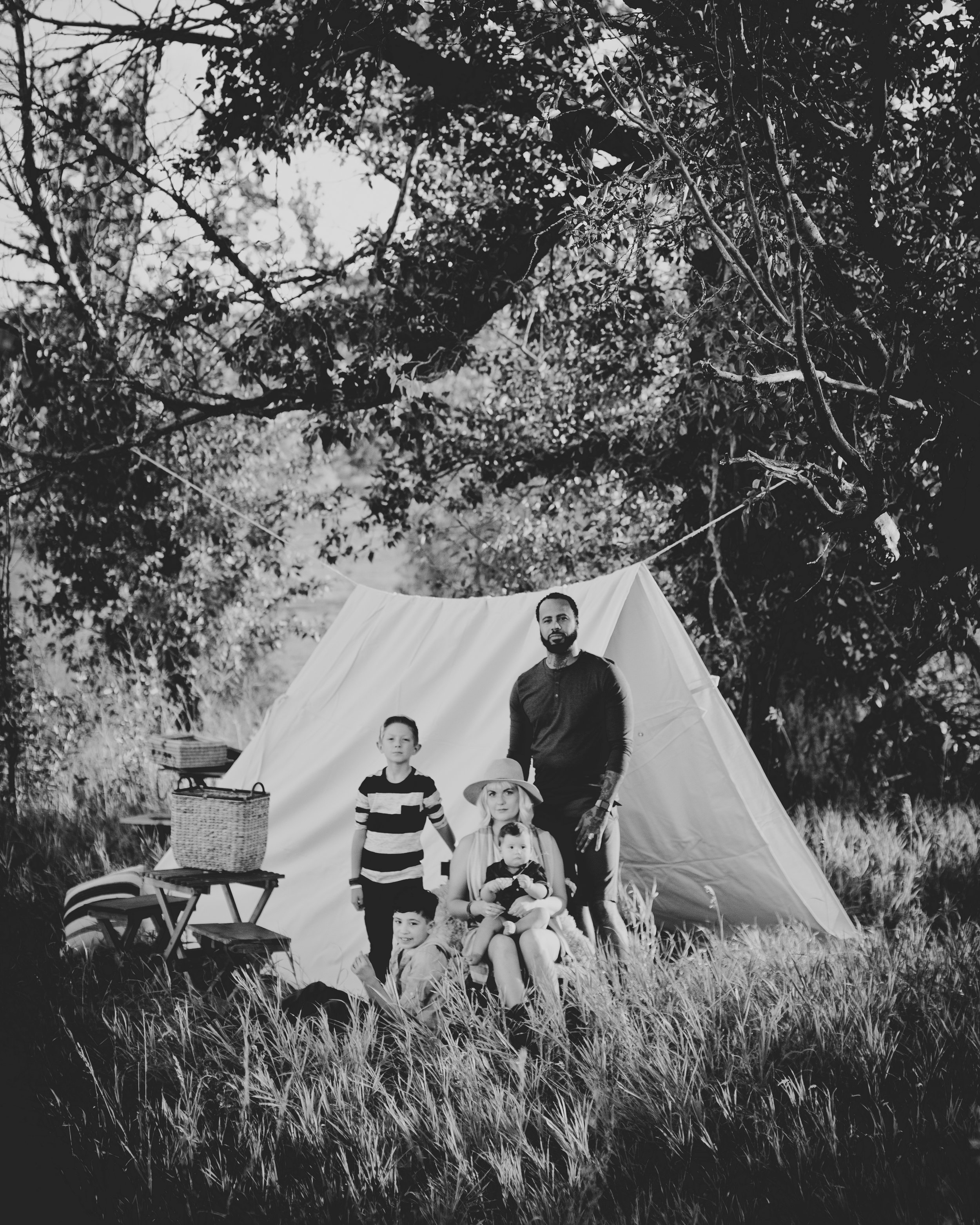 © duston–todd–camping-outdoors-family-portrait-tent.jpg