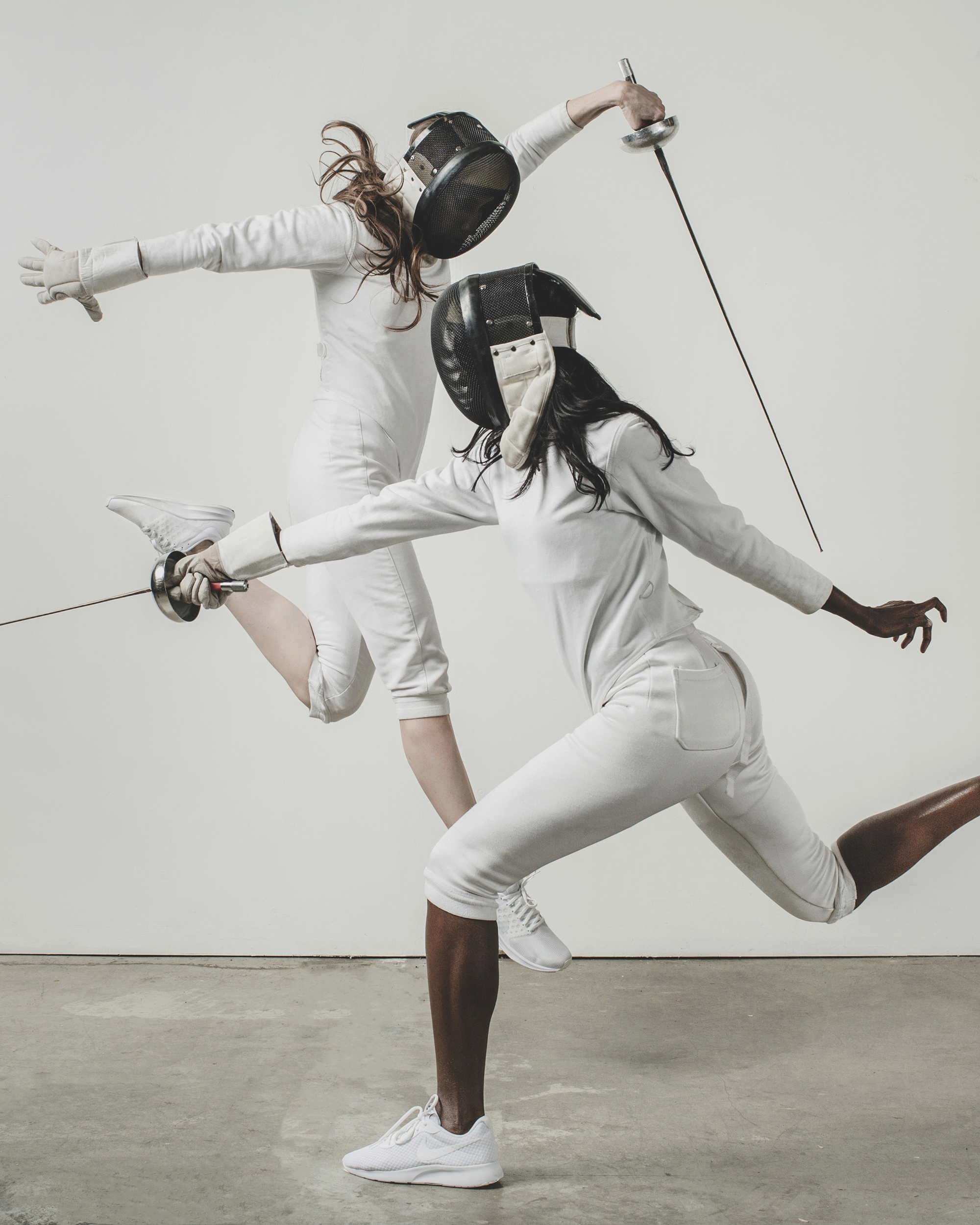 © duston todd fashion fencing women motion jump_002_.jpg