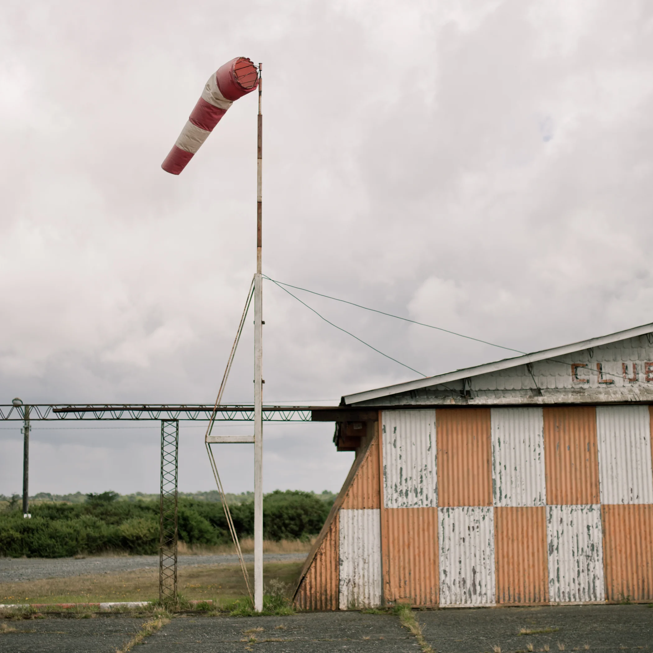 © duston todd_fine art_chile_airport.jpg
