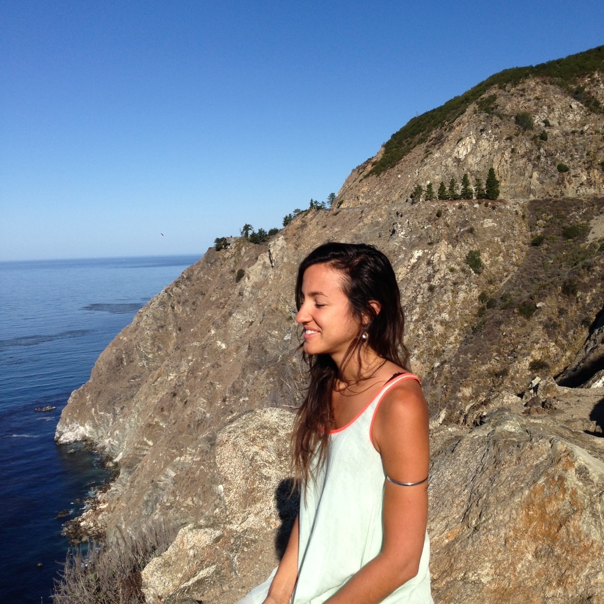 Isabel Fleury is a licensed psychologist in Brazil where she kept a private practice and worked in clinical and institutional settings. She moved to the United States in 2007, working to deepen her experience at the Esalen Institute in Big Sur, California. She continues to work in Big Sur, the Monterey bay where Isabel leads groups at treatment centers, sees private clients and guides classes in Insight meditation, Yin Yoga, and Buddhist philosophy and practice. Drawn to deep self- exploration at a young age, Isabel’s approach to practice is a combination of her life-long studies: Clinical and Jungian/Archetypal Psychology , Buddhism, Insight Meditation and Yin Yoga. 