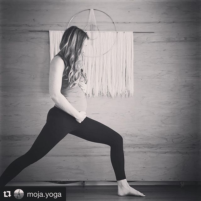 ・・・
A special part of prenatal yoga classes is the opportunity to feel the connection between you and your baby. 
You are a part of your baby.
He or she is a part of you.
You are one.
Moments where you can be present to your baby in your body are tru