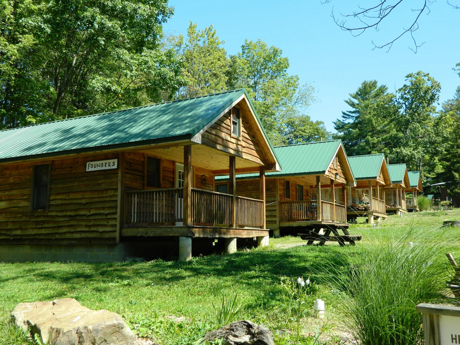 Cabin Lodging In The Laurel Highlands Of Pa Camp Harmony