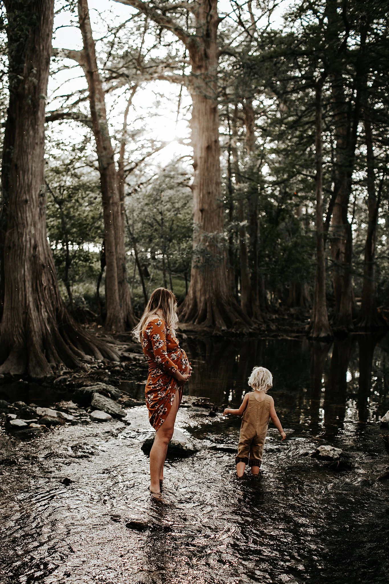 Shannon-San-Antonio-Maternity-Photographer-9_WEB.jpg