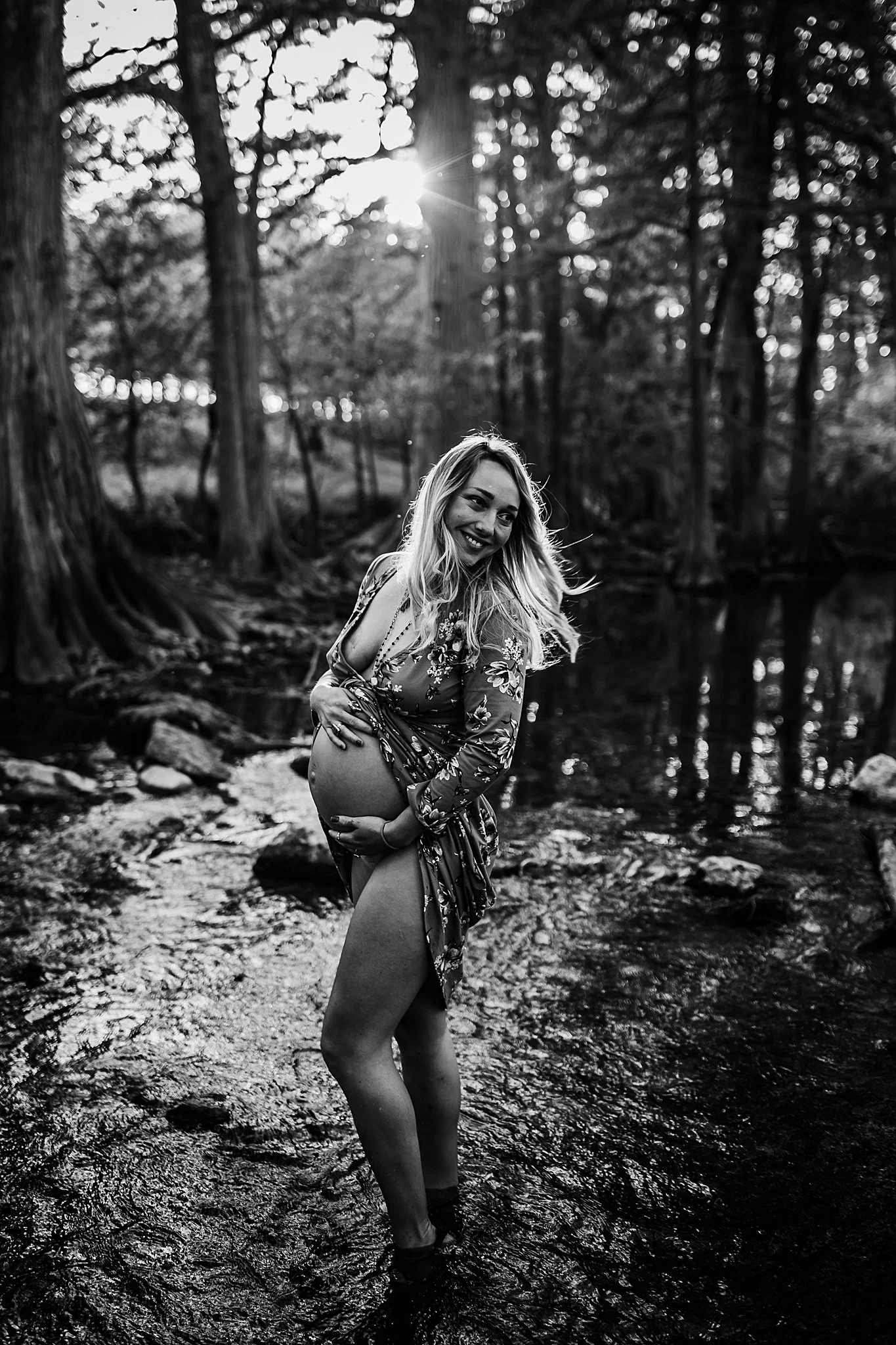 Shannon-San-Antonio-Maternity-Photographer-21_WEB.jpg