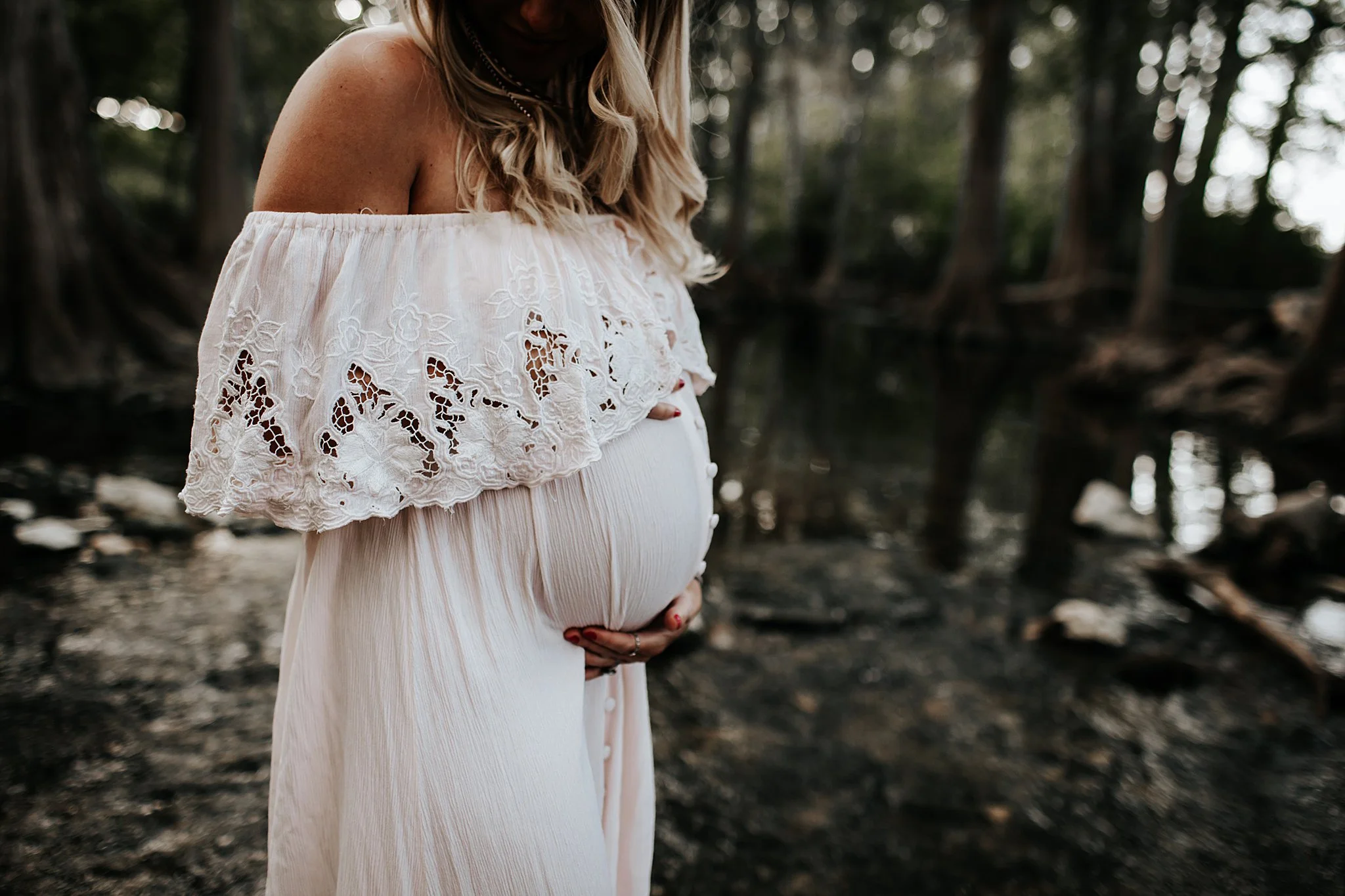 Shannon-San-Antonio-Maternity-Photographer-33_WEB.jpg