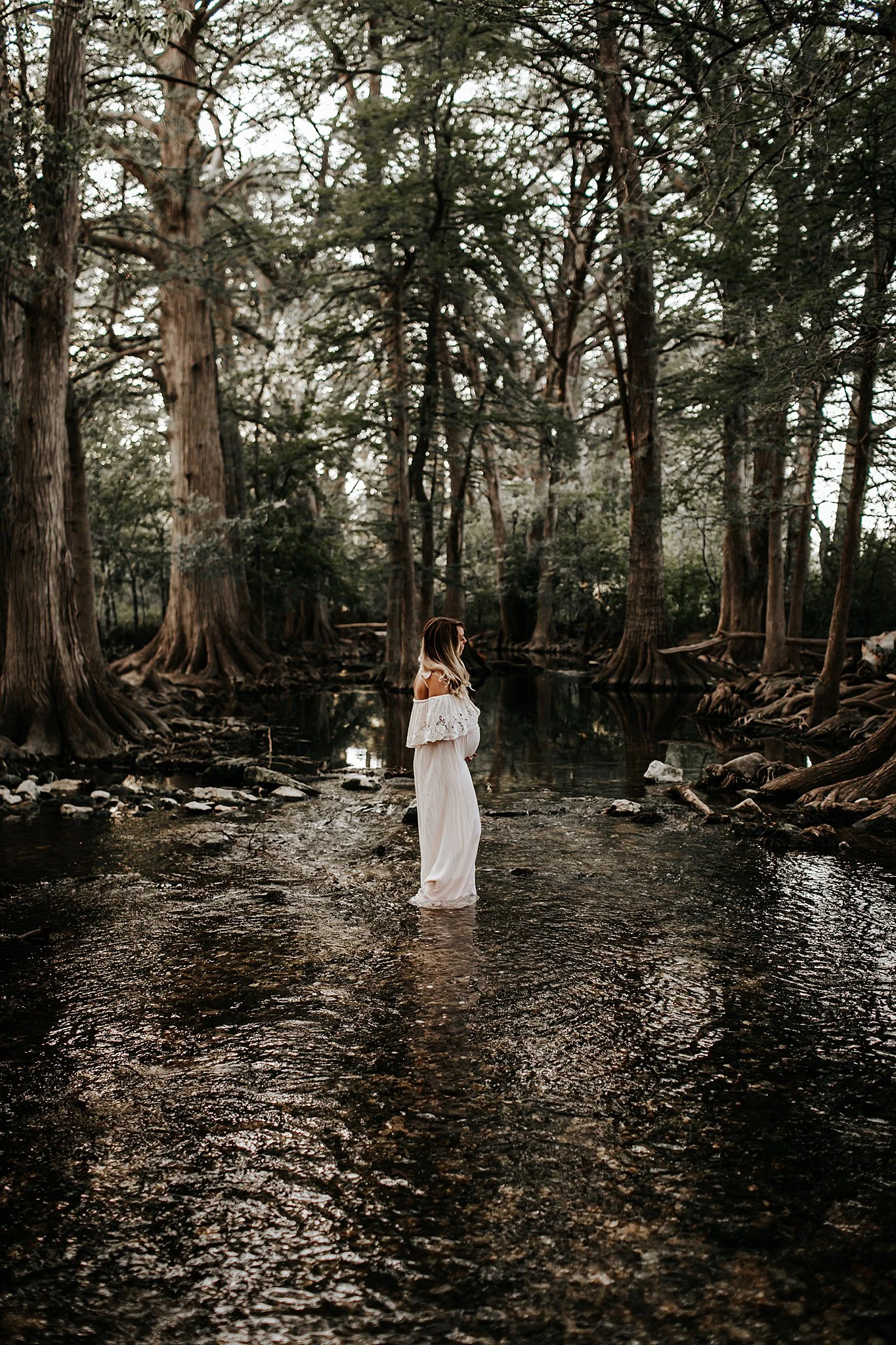 Shannon-San-Antonio-Maternity-Photographer-37_WEB.jpg