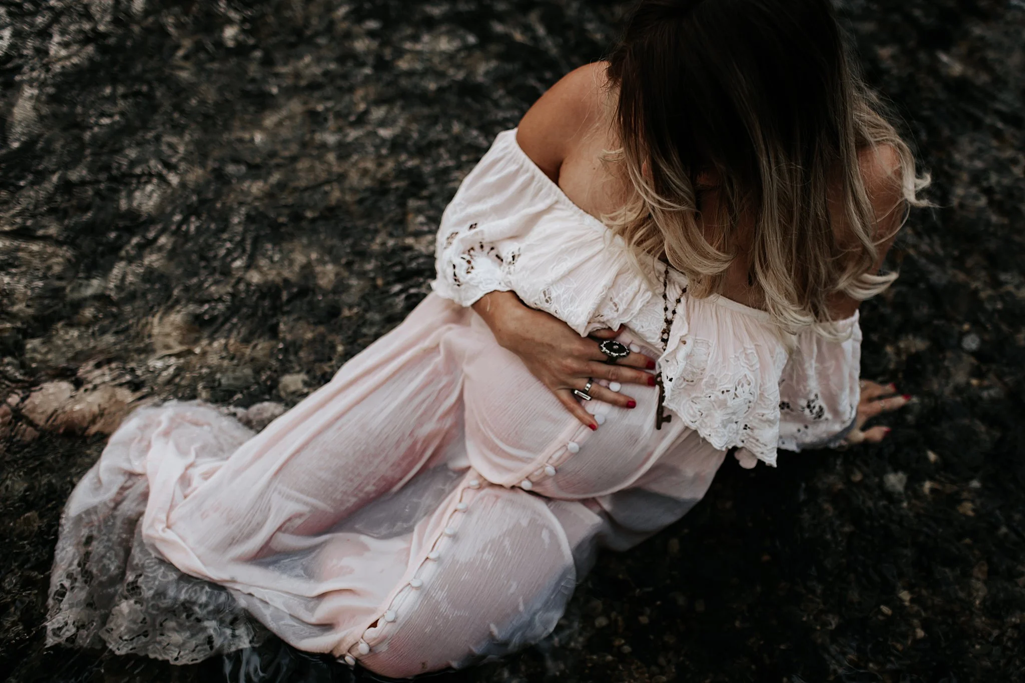 Shannon-San-Antonio-Maternity-Photographer-58_WEB.jpg
