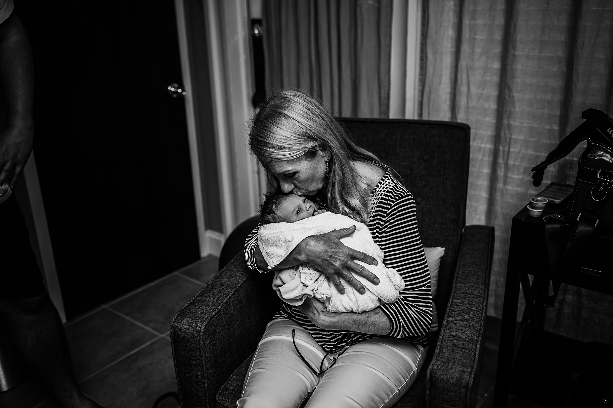 Violet-San-Antonio-Birth-Photographer-133_WEB.jpg