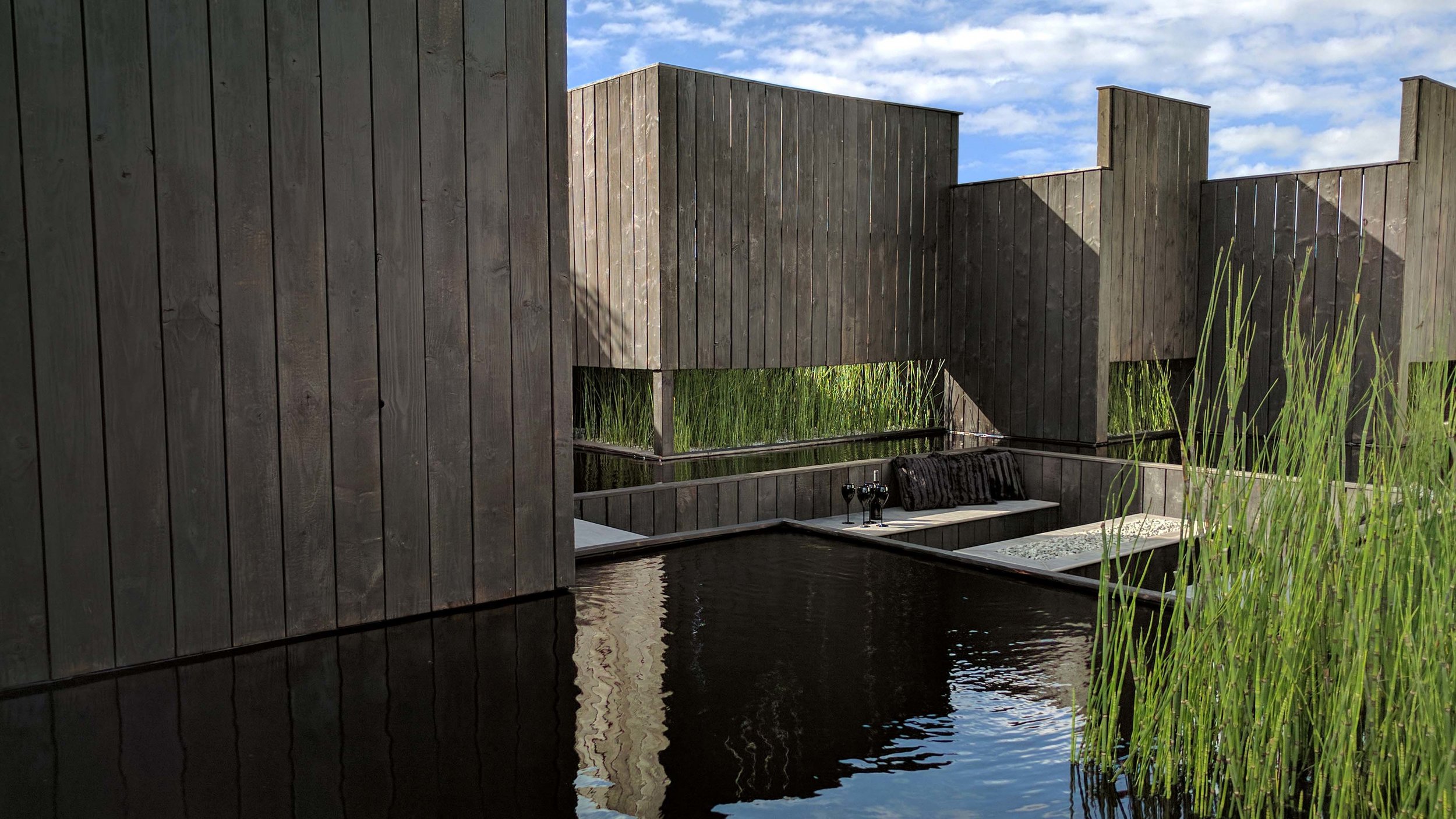 Southport Garden Design: Kuro