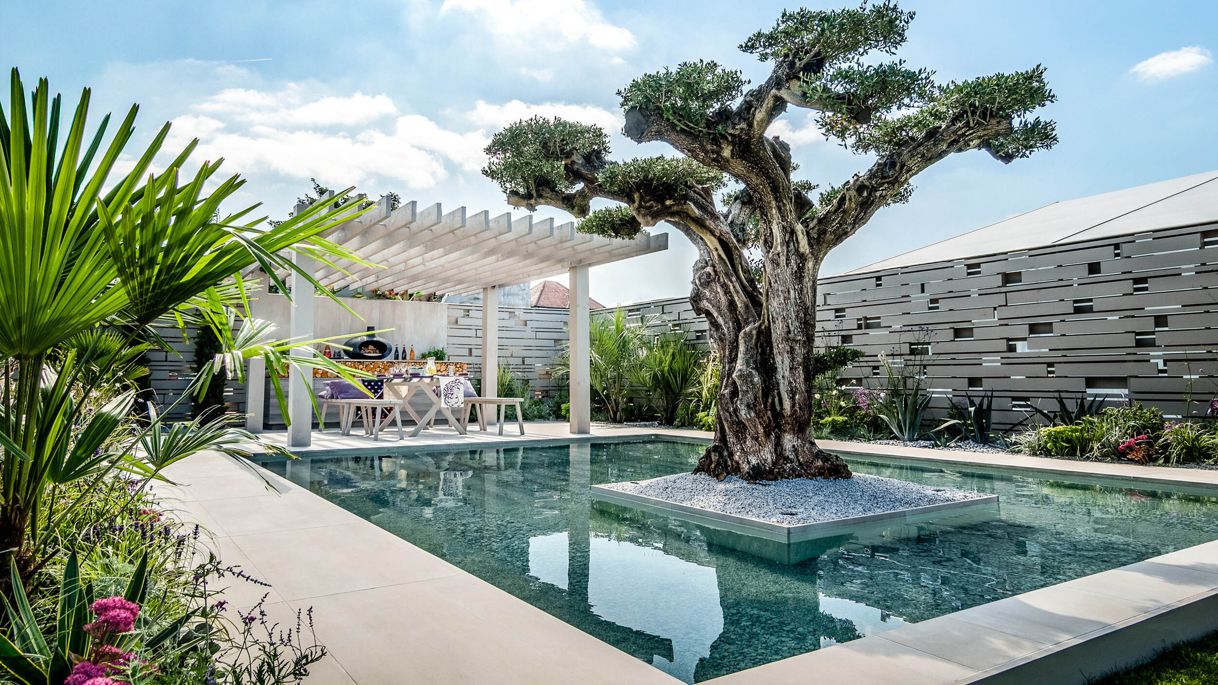 Cheshire Garden Designer and Landscaper: Kirman Design Cheshire Garden Designer and Landscaper: Kirman Design