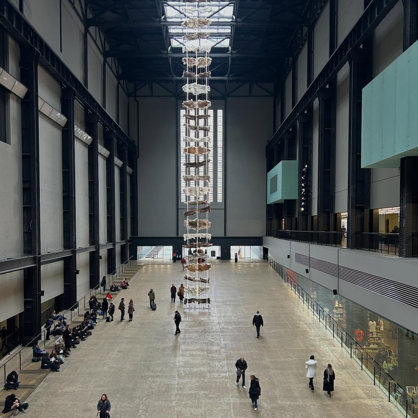 One of my favorite museums in the world. Hello from the @tate Modern