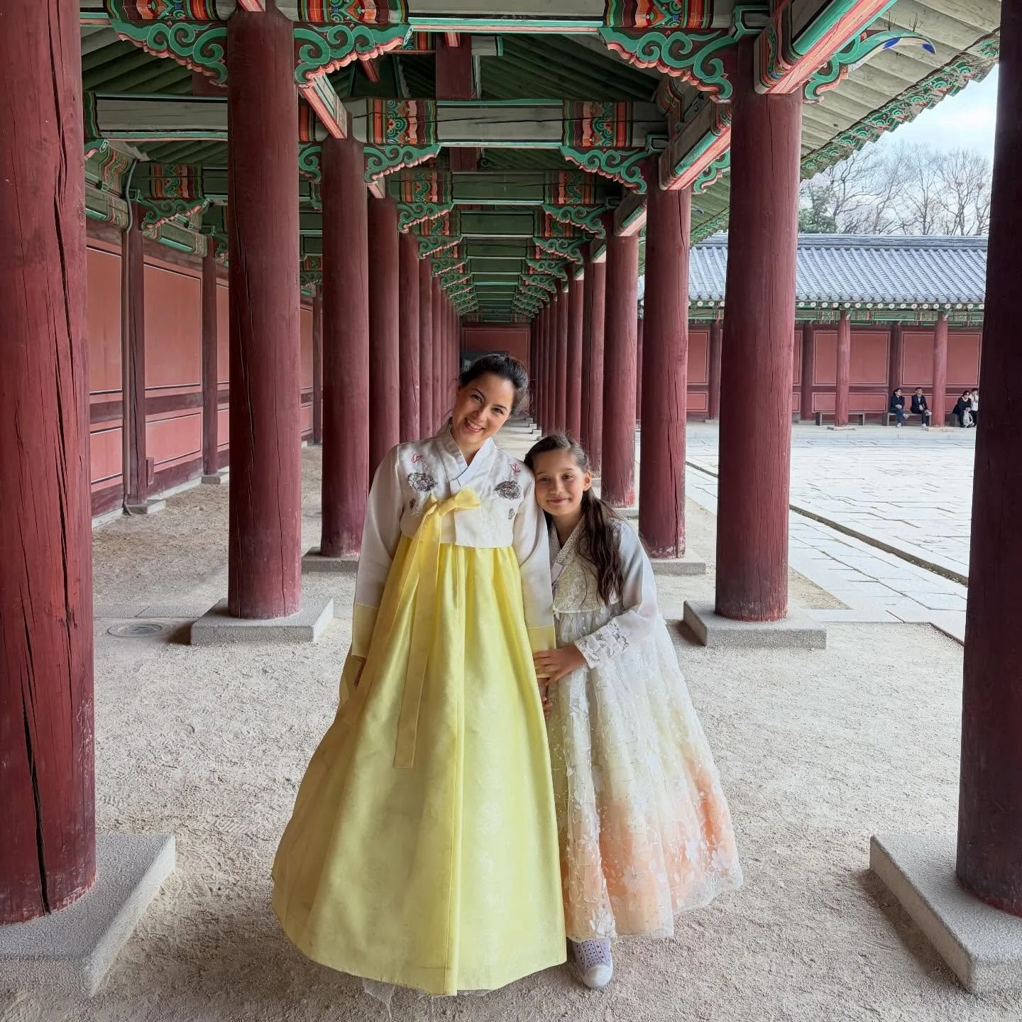 One last shot from Seoul. Hello from Changgyeonggung Palace.