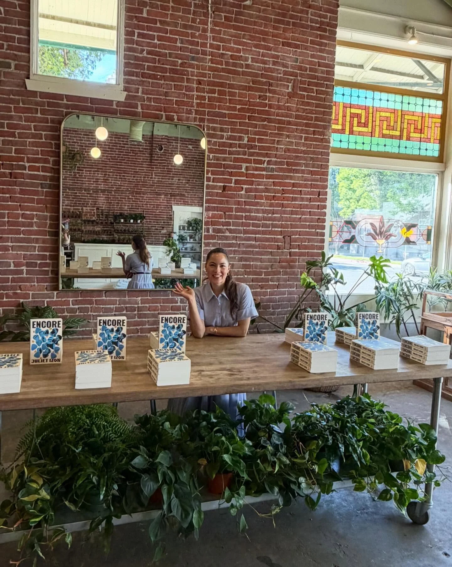 What a splendid evening at @propagatesac to celebrate The Encore! Thank you to my sister @lauraeaseon for organizing such a great crowd, my niece and nephew @parkerpowelll and @camden4k for all their day-of help, and my SIL @allyson.harvie for cookin