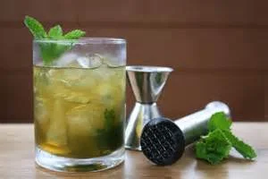 Even though over 80k mint juleps will be served at Churchill downs on Saturday, it doesn't mean yours can't be better