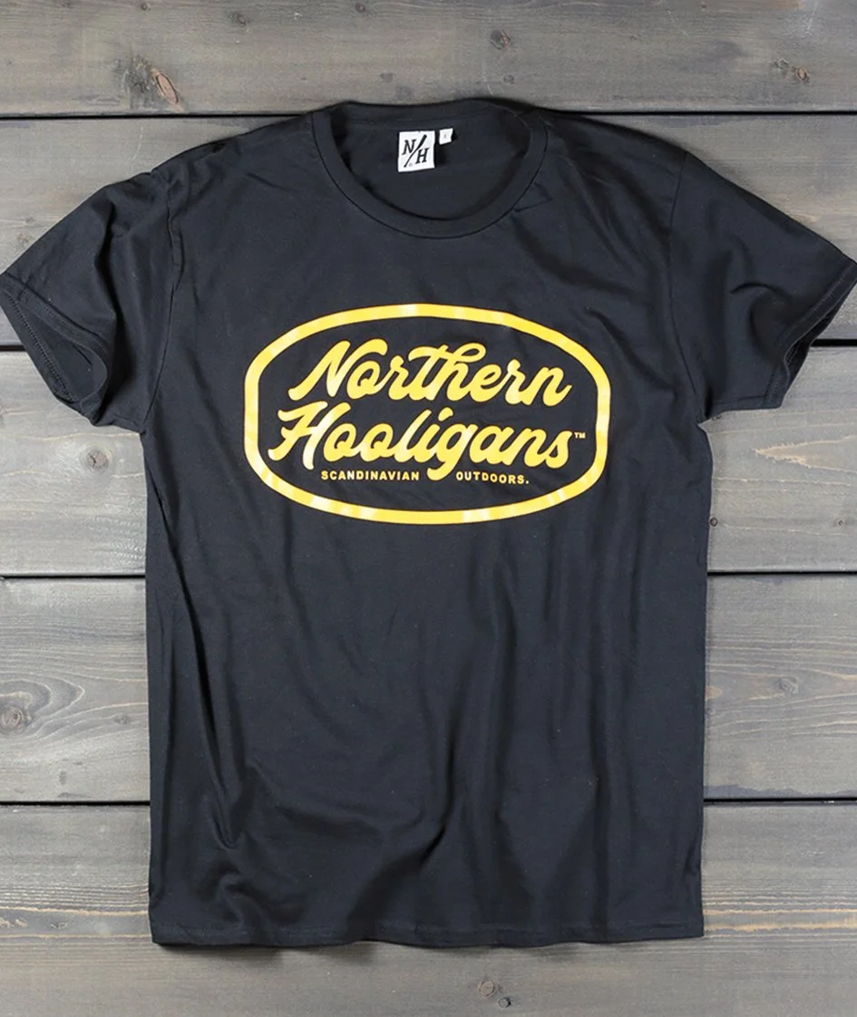 SCNDOUTDRS_TEE_BLK_CROP.jpg