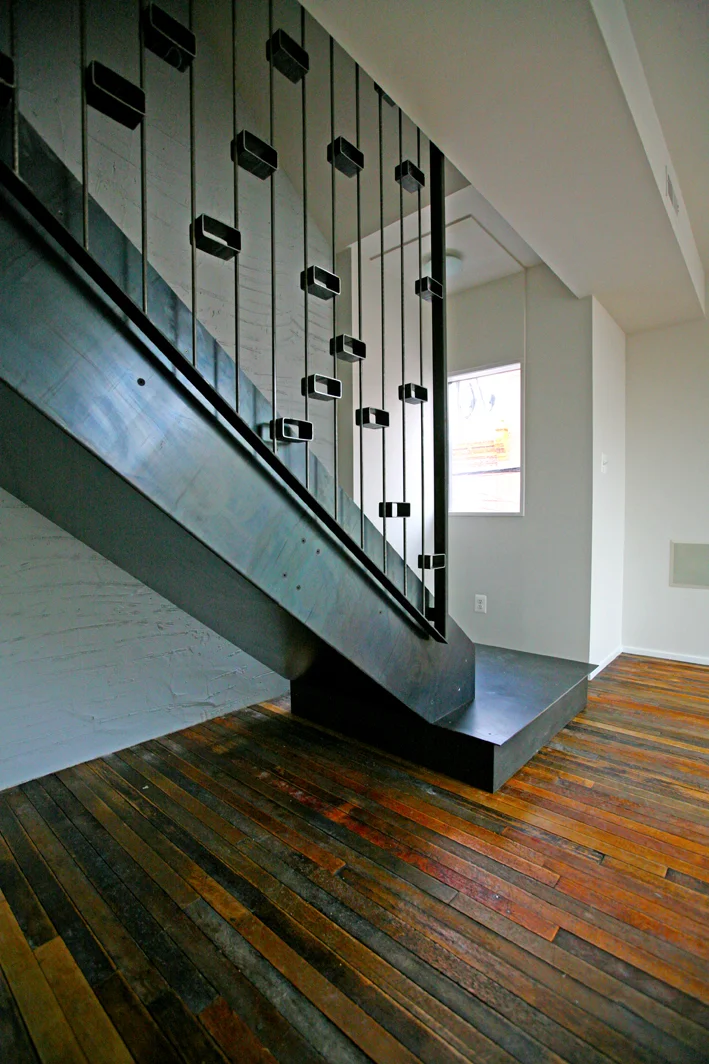 Interior_stair 2.jpg