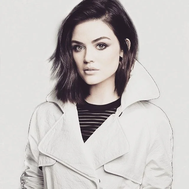 Who doesn't love a trench? ❤this look on @lucyhale #goals #inspo #onpoint #wcw #lucyhale