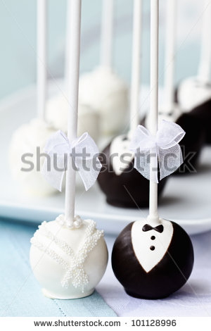 Your wedding is one of the most important days of your life. Months of planning and preparation go in to making this day flawless. Having an espresso bar at your wedding will add a special touch that your guests will always remember. We hear comments all the time from brides, grooms and their families about how nice it was to have the espresso bar there during the cake cutting and party. It's also a great non-alcoholic alternative. 