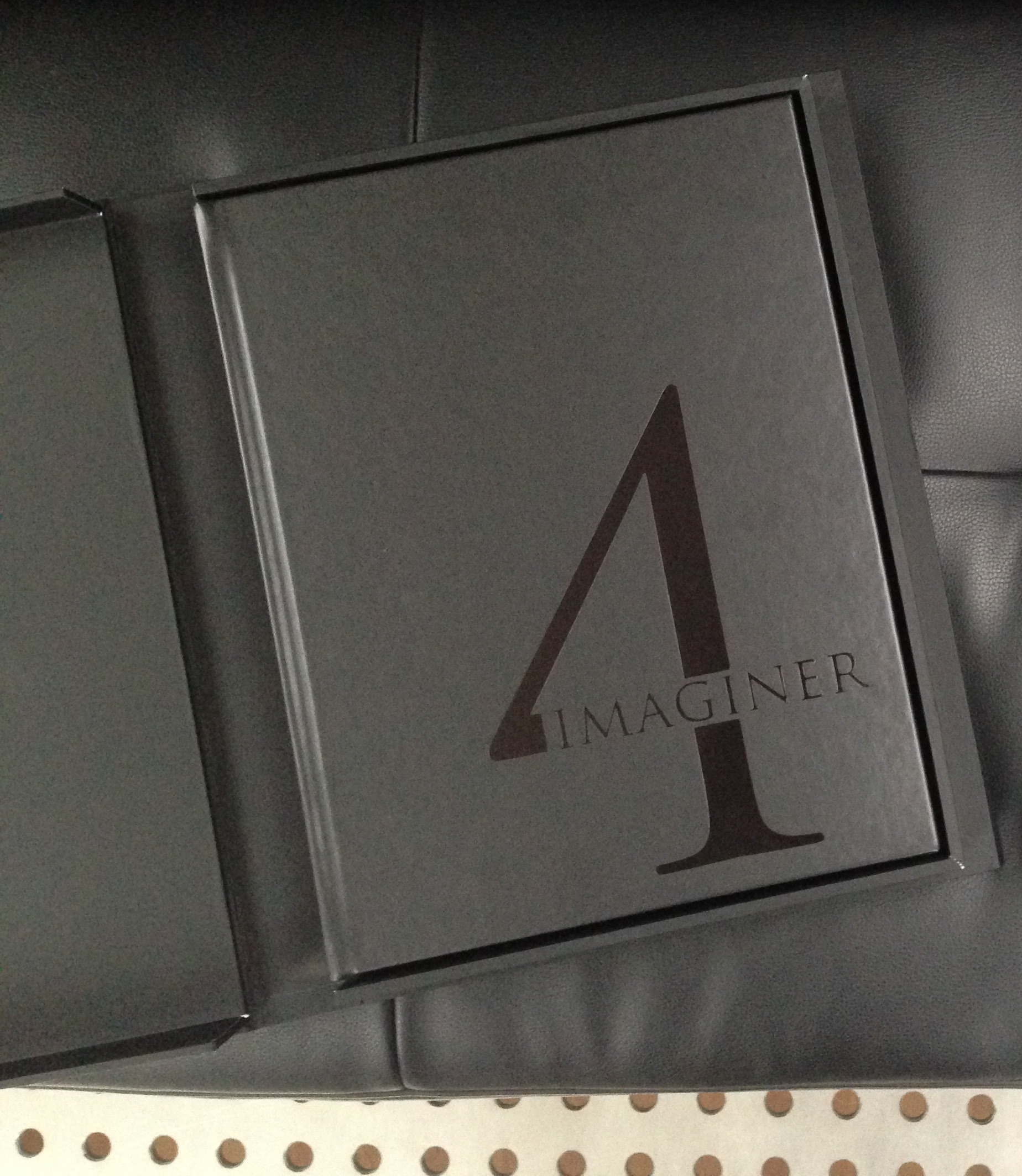 Imaginer 4 - deluxe edition in clamshell case