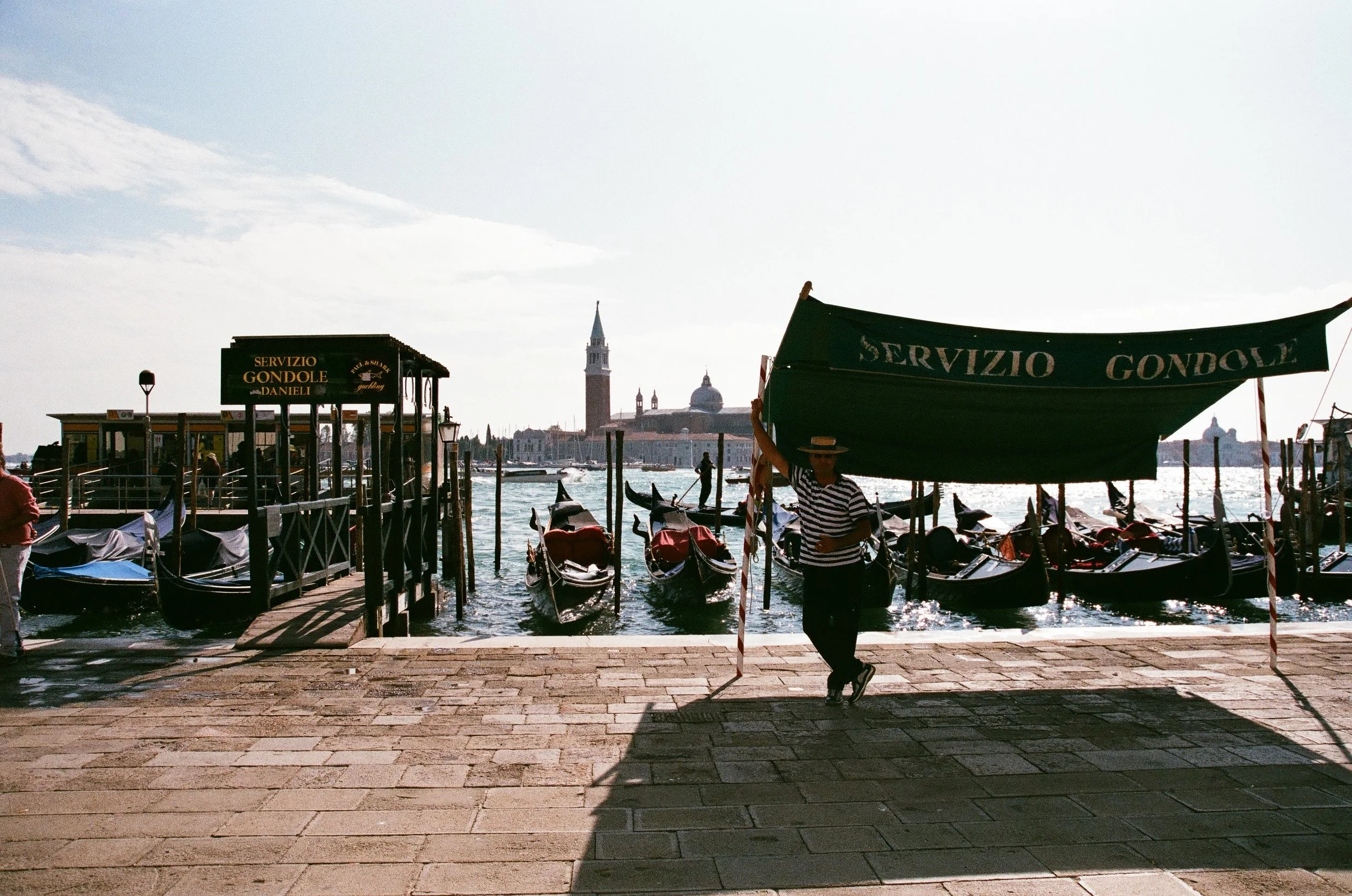 Gondola Servizio Stop.jpg