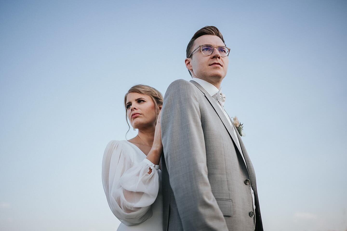 Annika &amp; Tobi back in June ✨🤍✨ 

@elas_braeute 
@lasbeautysecrets 
@wagnershof 

_________________
#modernbride #luxebride #antibridetribe #intimatewedding #editorialwedding #adoreyourlove #frankfurtwedding #vineyardwedding #europeanweddingfotog