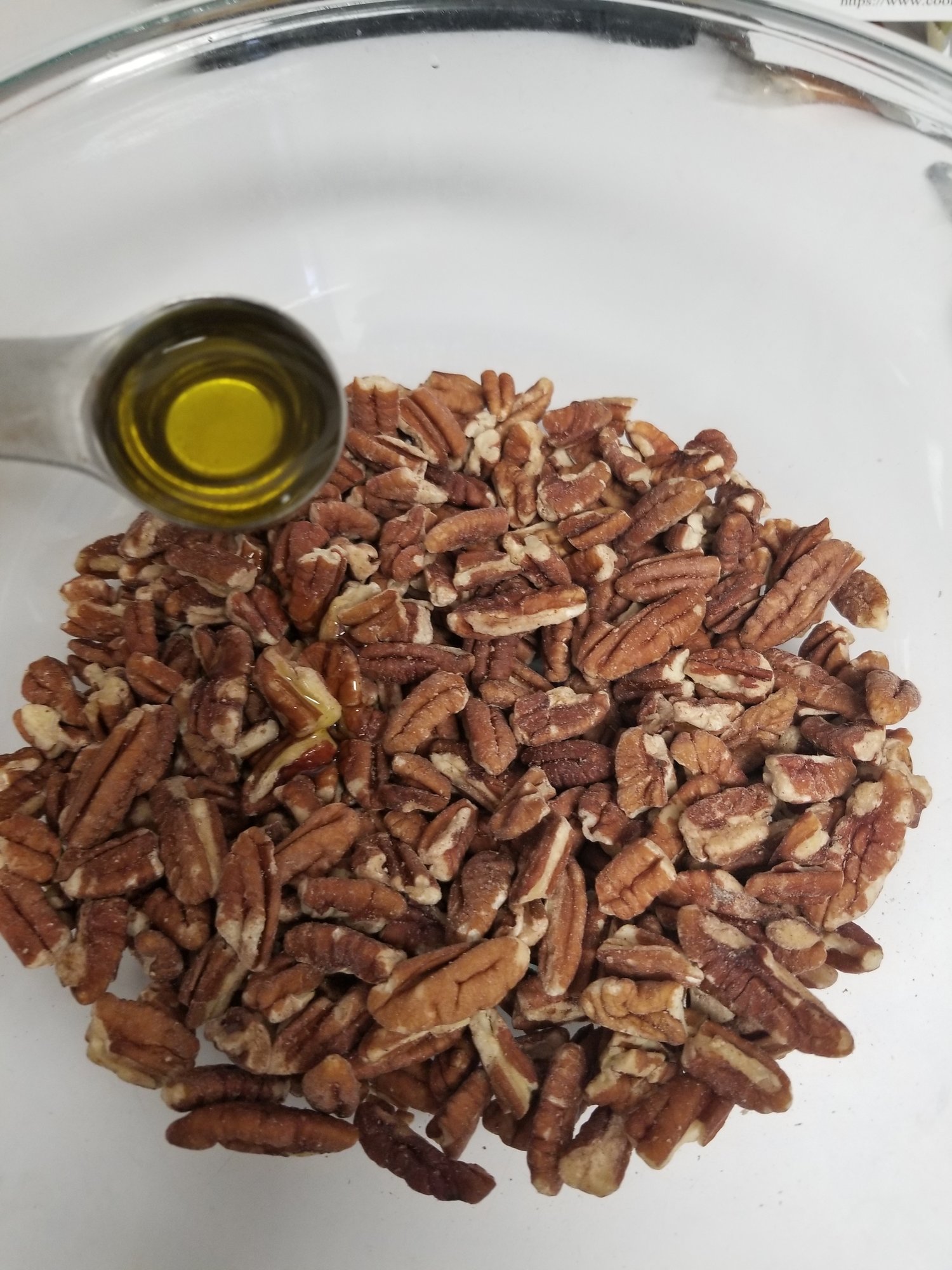 DIY Holiday Gift - Nuts - Olive Oil.jpg
