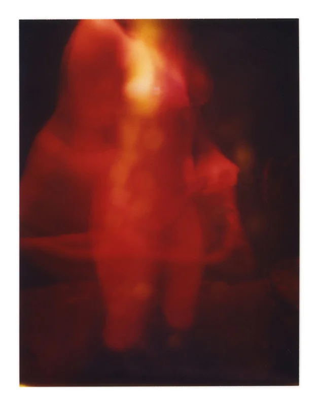 Polaroid, femme fantôme 2008, polaroid film 690 10.8 x 8.5 cm