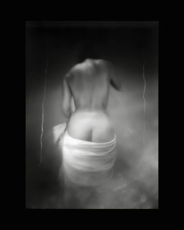 Obscures ( X ) Gelatin silver print, 14 x 11 in.