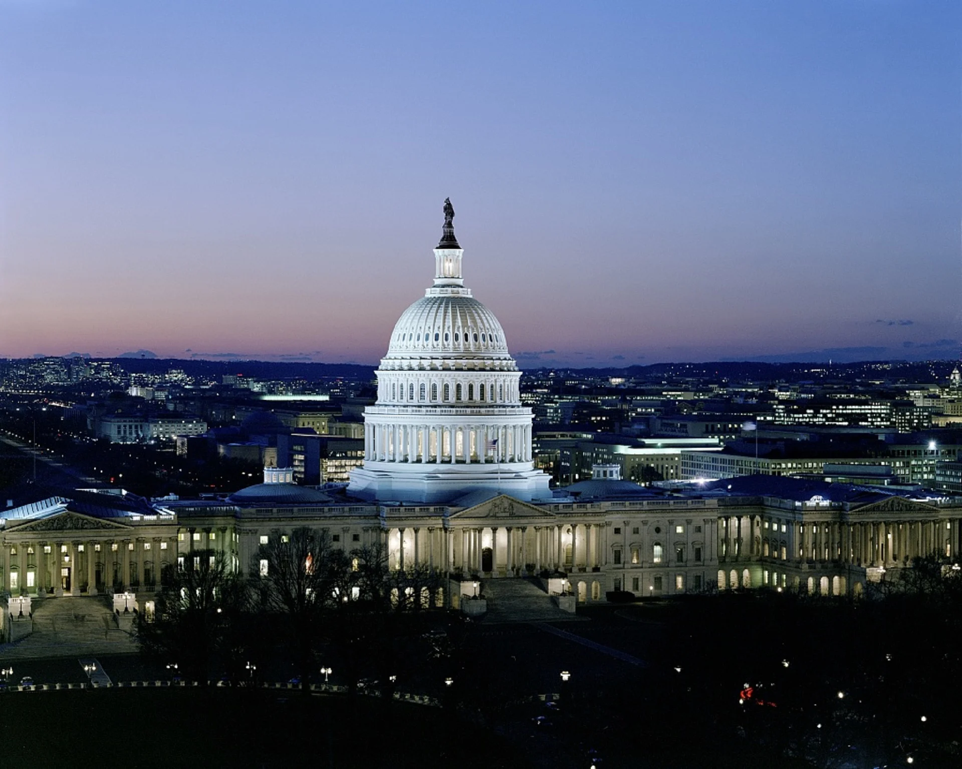 capitol-720677.jpg