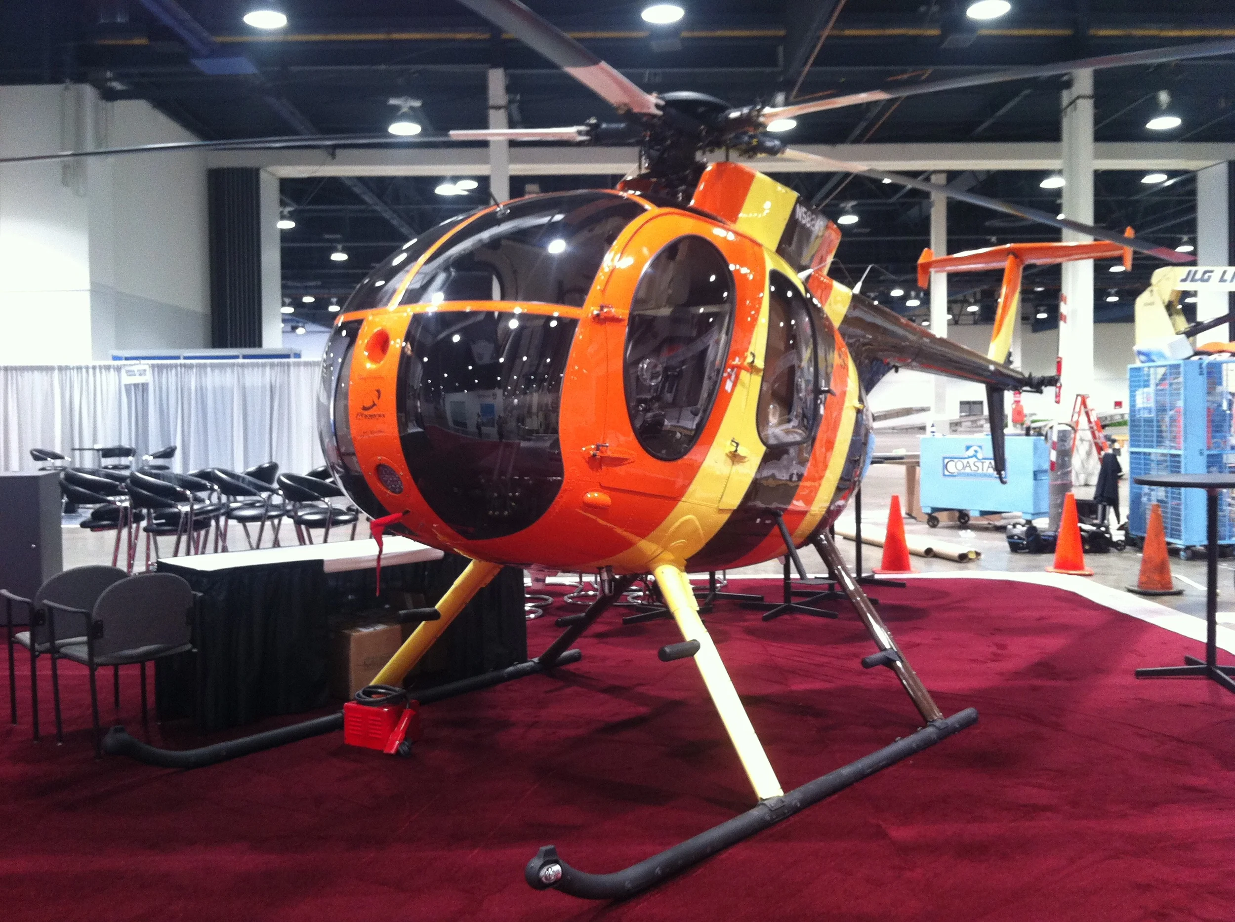 Alte Liebe rostet nicht ... Magnum P.I. und seine Hughes ;-)