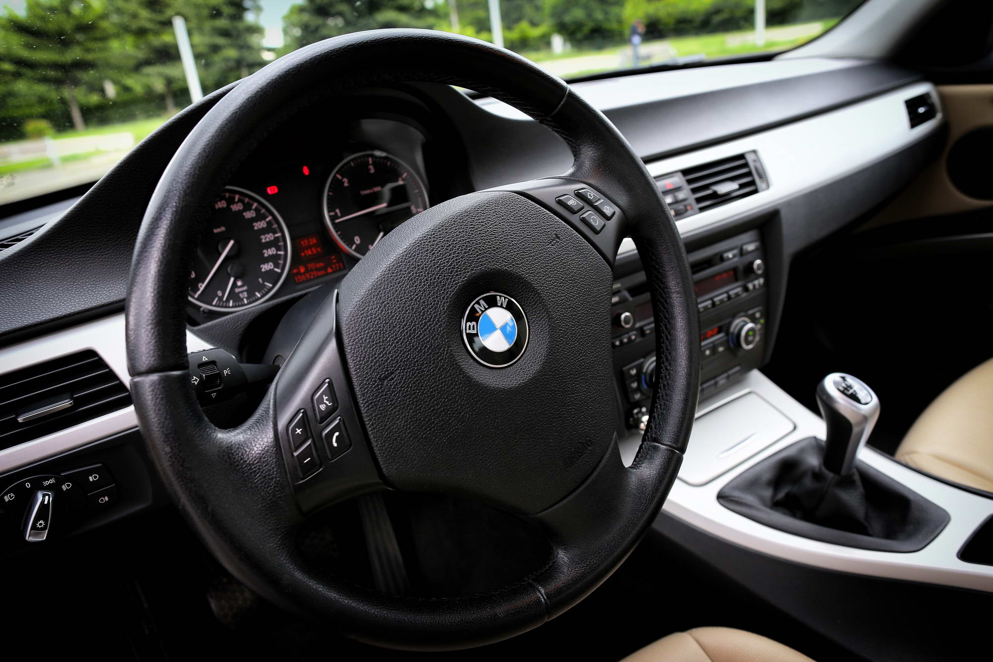BMW sell_11.jpg